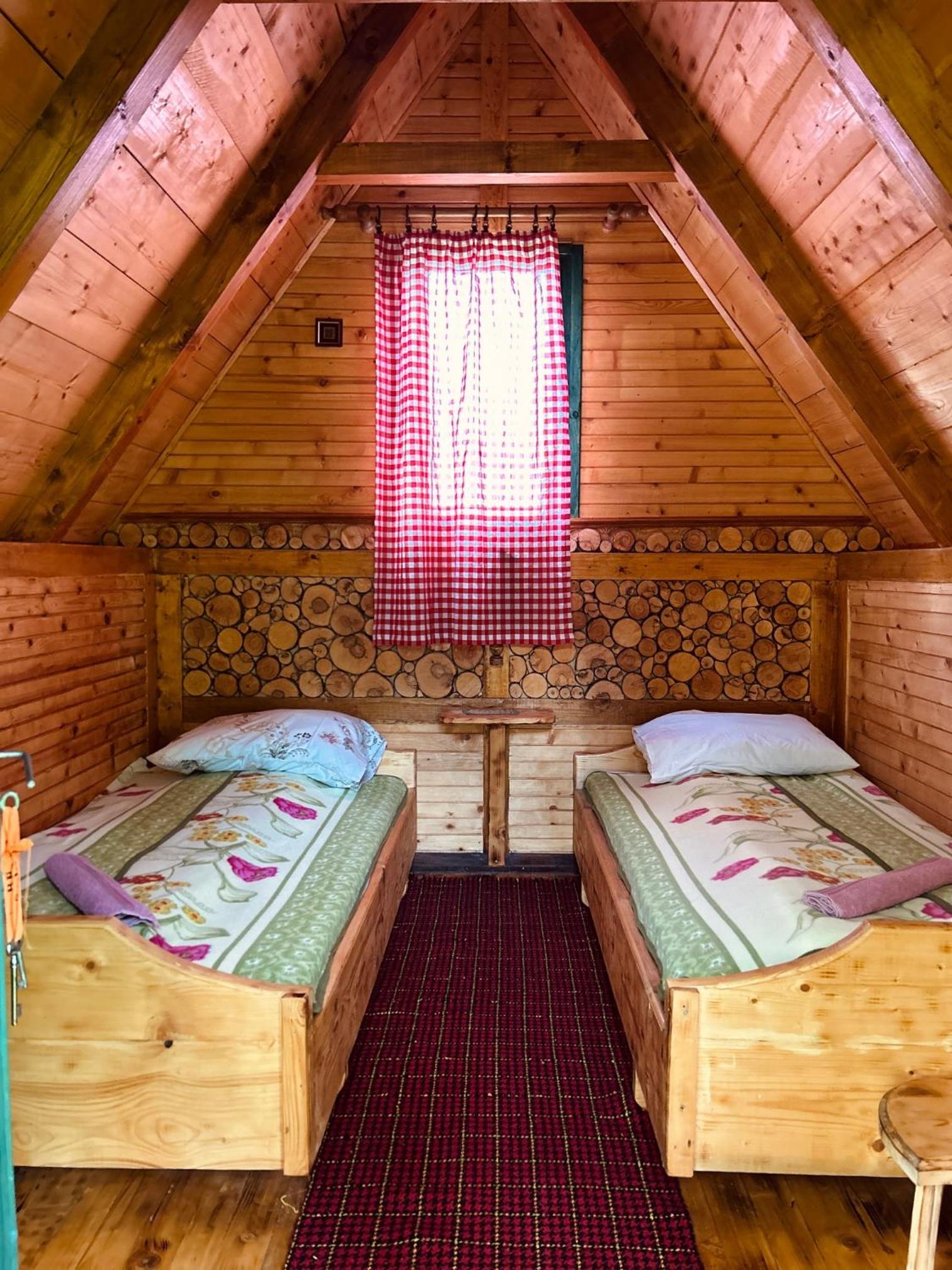 One-Bedroom Chalet photo 1