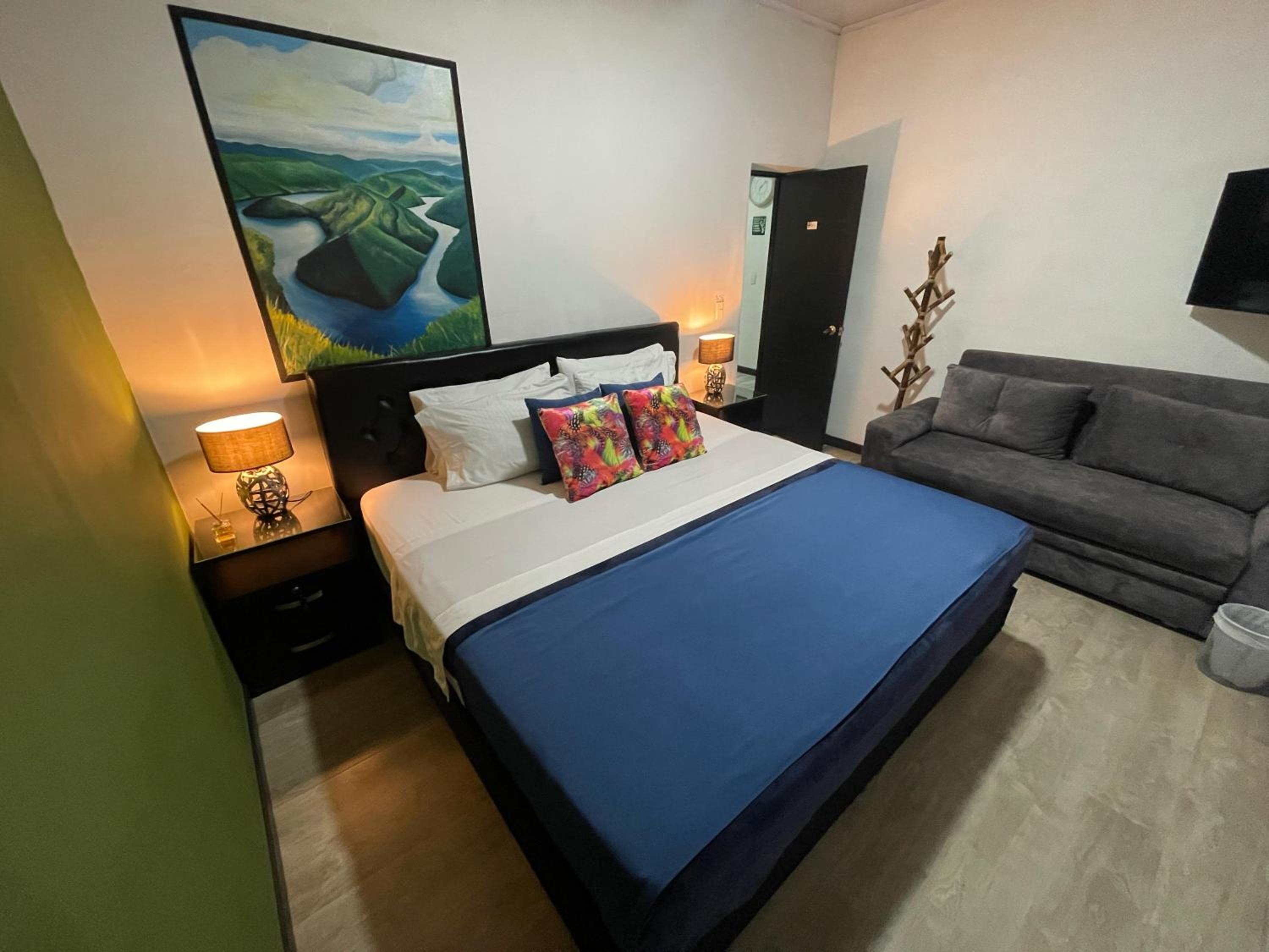 King Room with Balcony photo 1