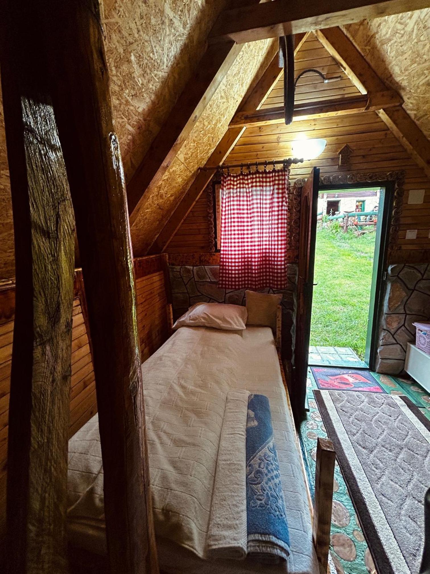 Chalet photo 1
