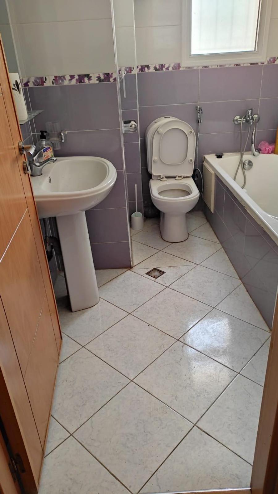 Three-Bedroom Apartment - Photo 4