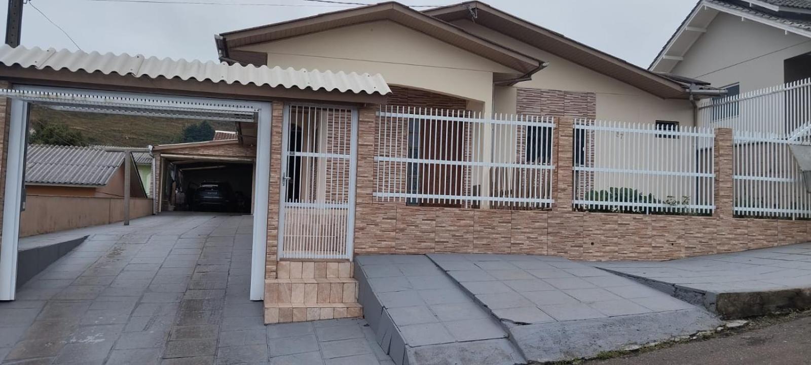 One-Bedroom House photo 3