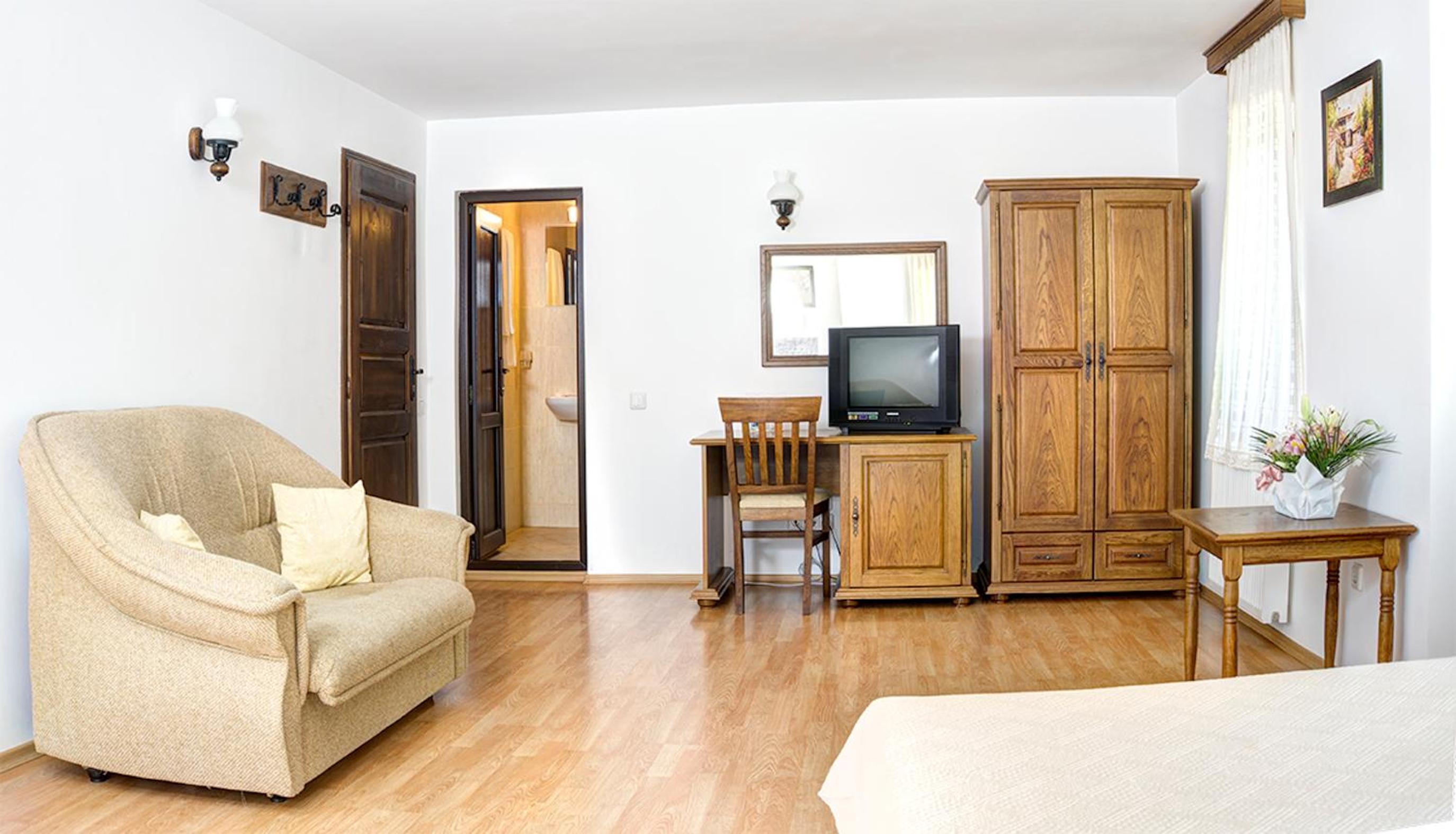 Junior Suite (2 Adults + 1 Child) photo 2