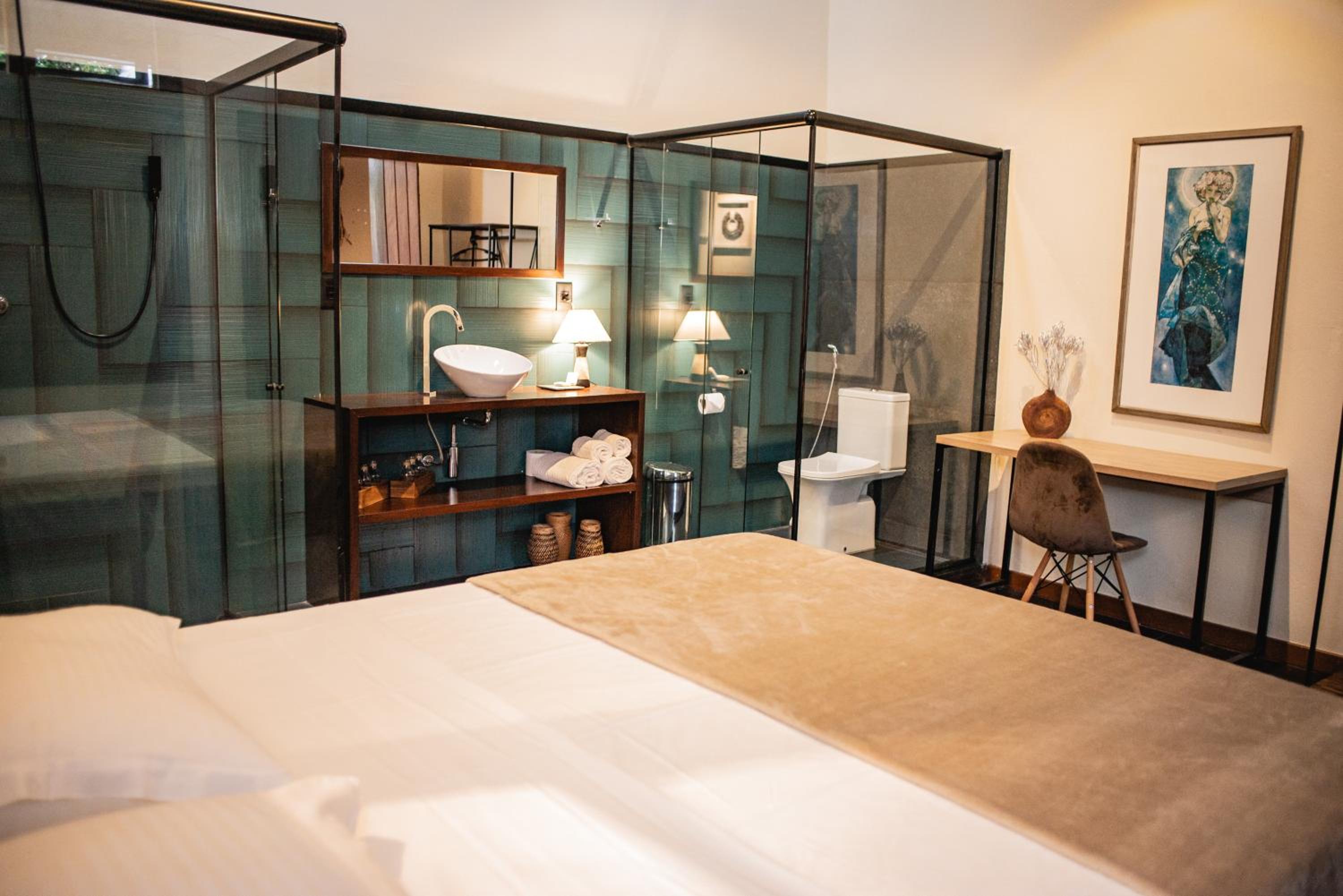Large Double Room photo 3