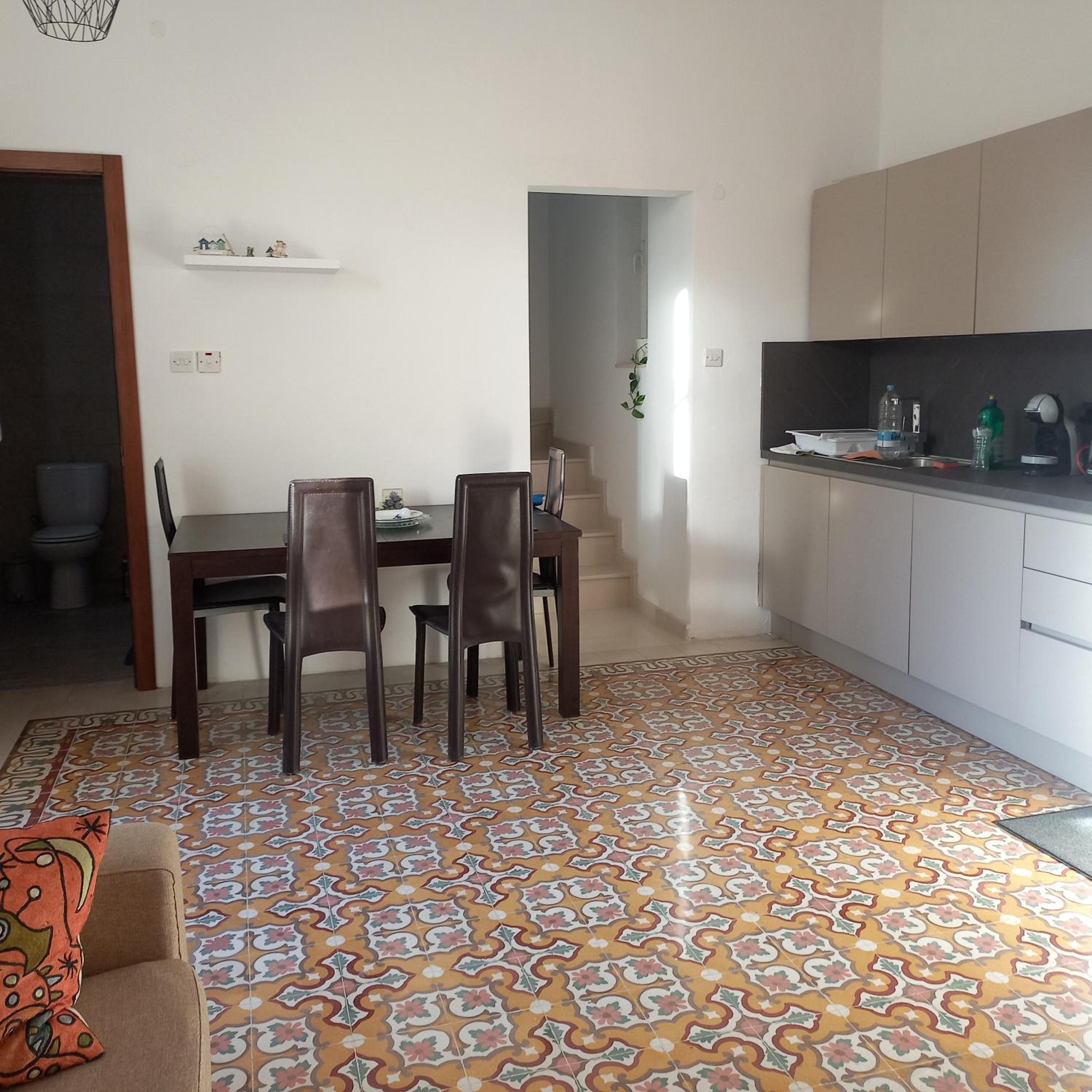 Three-Bedroom House photo 3