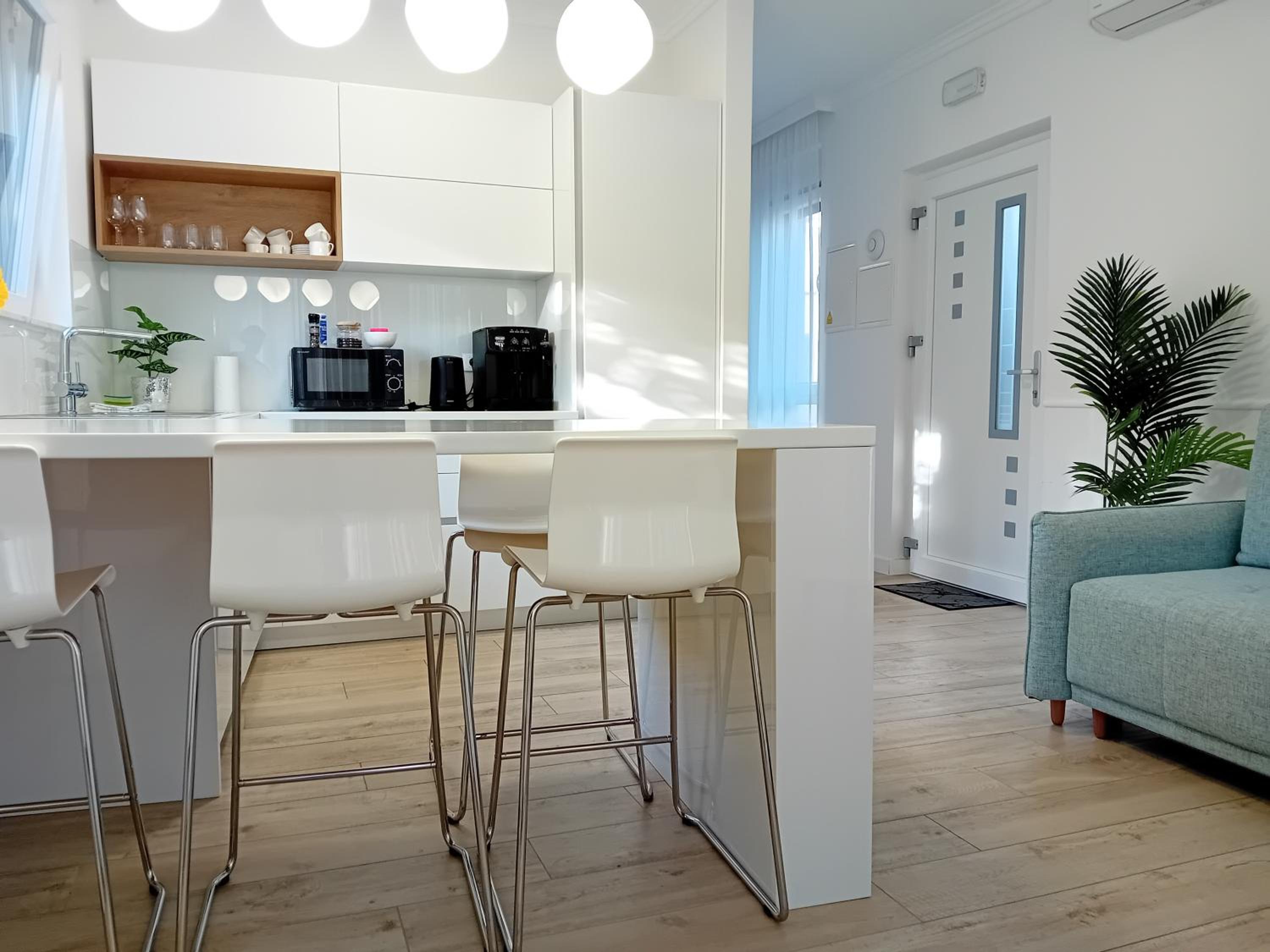 One-Bedroom Apartment - Photo 35