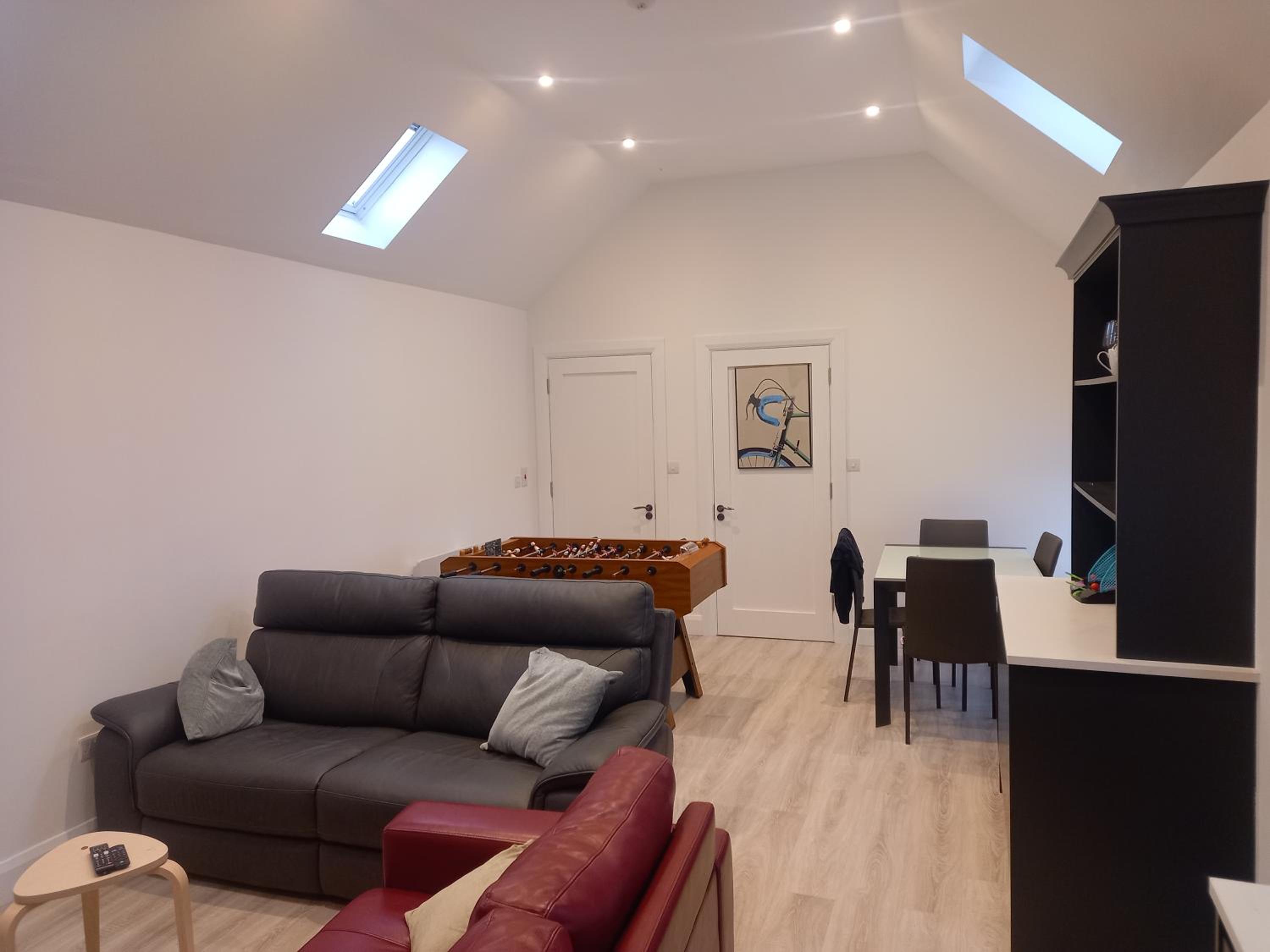 One-Bedroom House photo 1