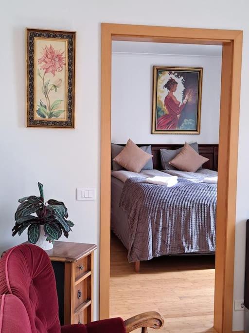 Three-Bedroom Apartment photo 1