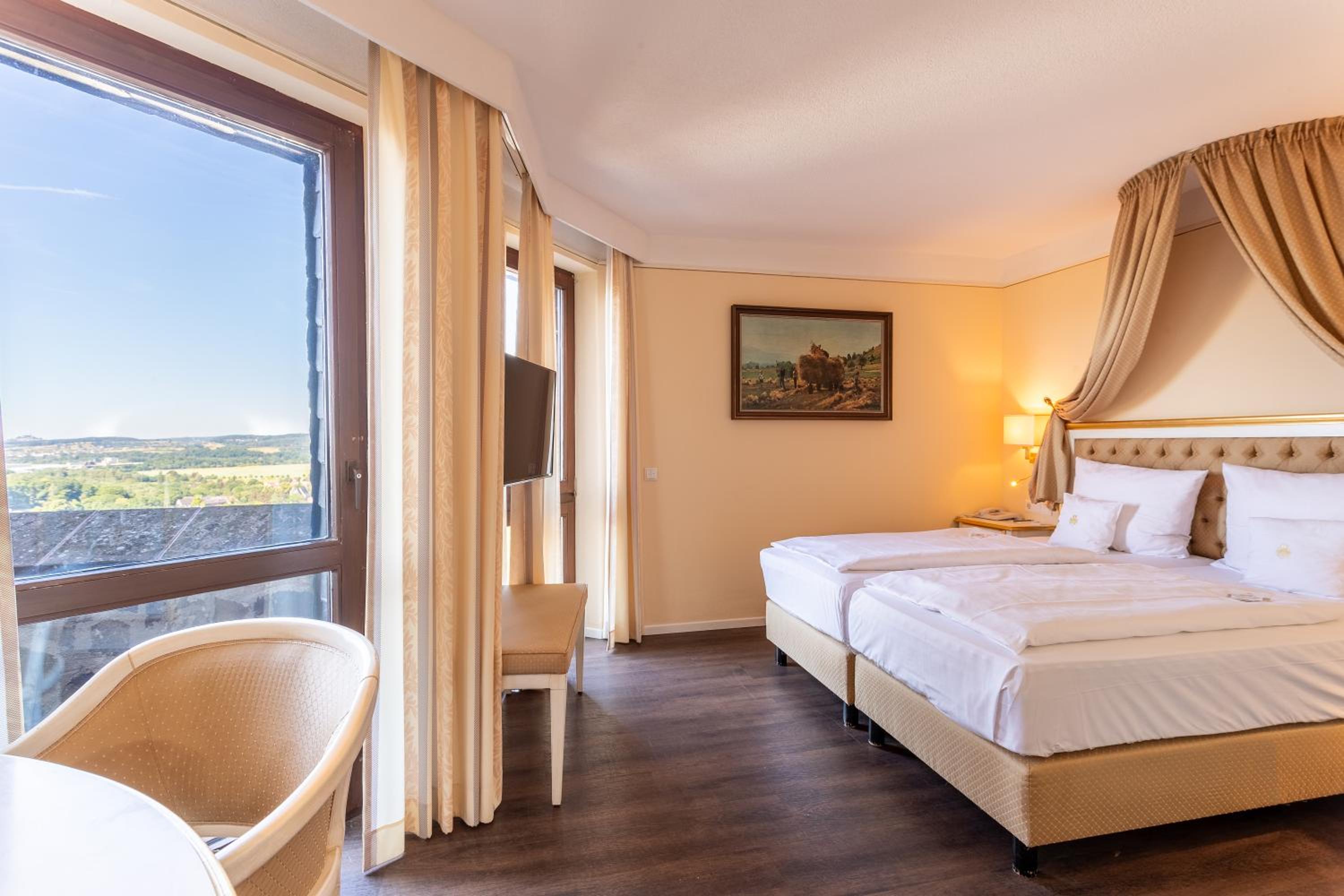 Double Room - Photo 5