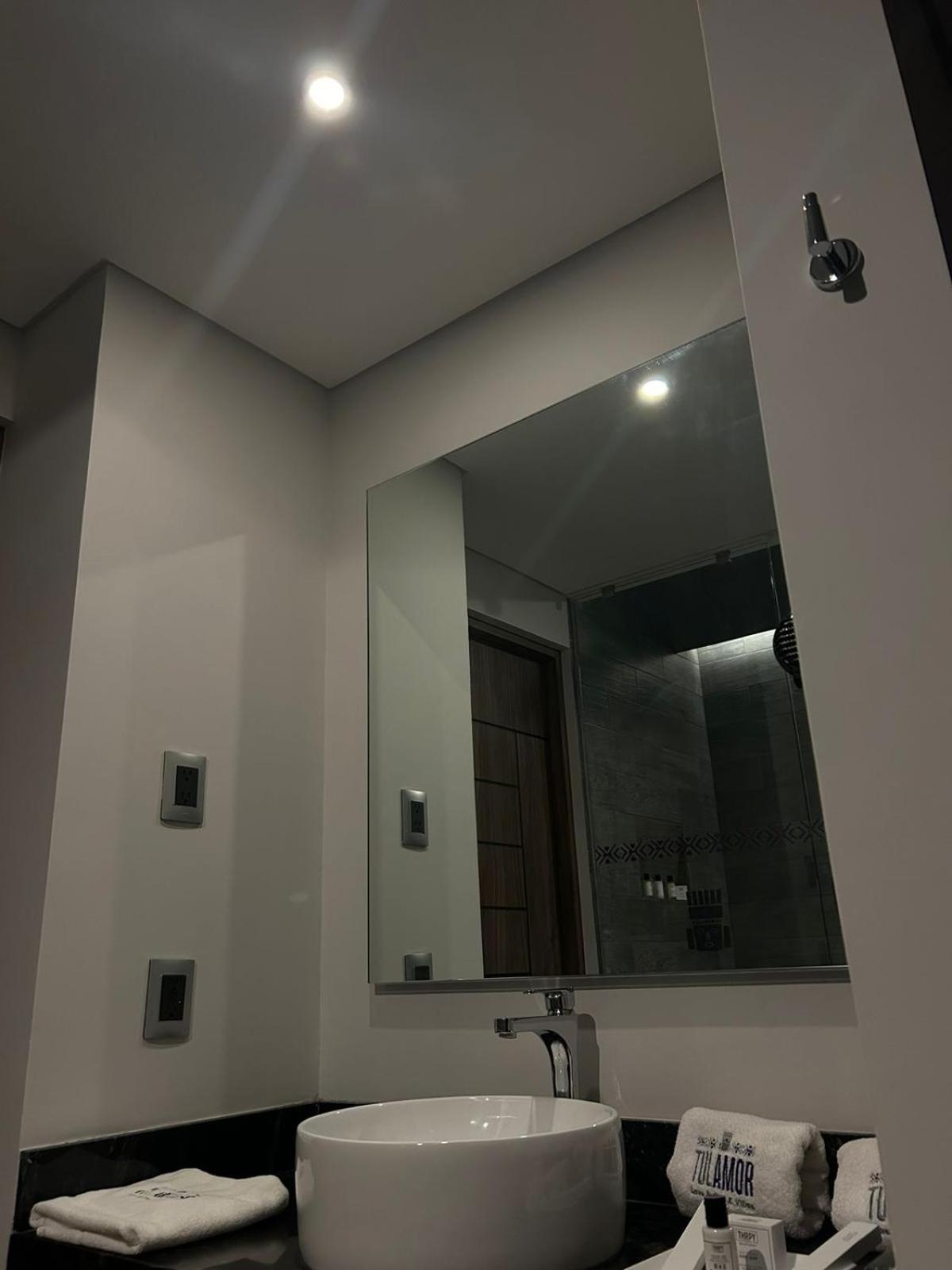 Double Or Twin Room With Private Bathroom photo 2