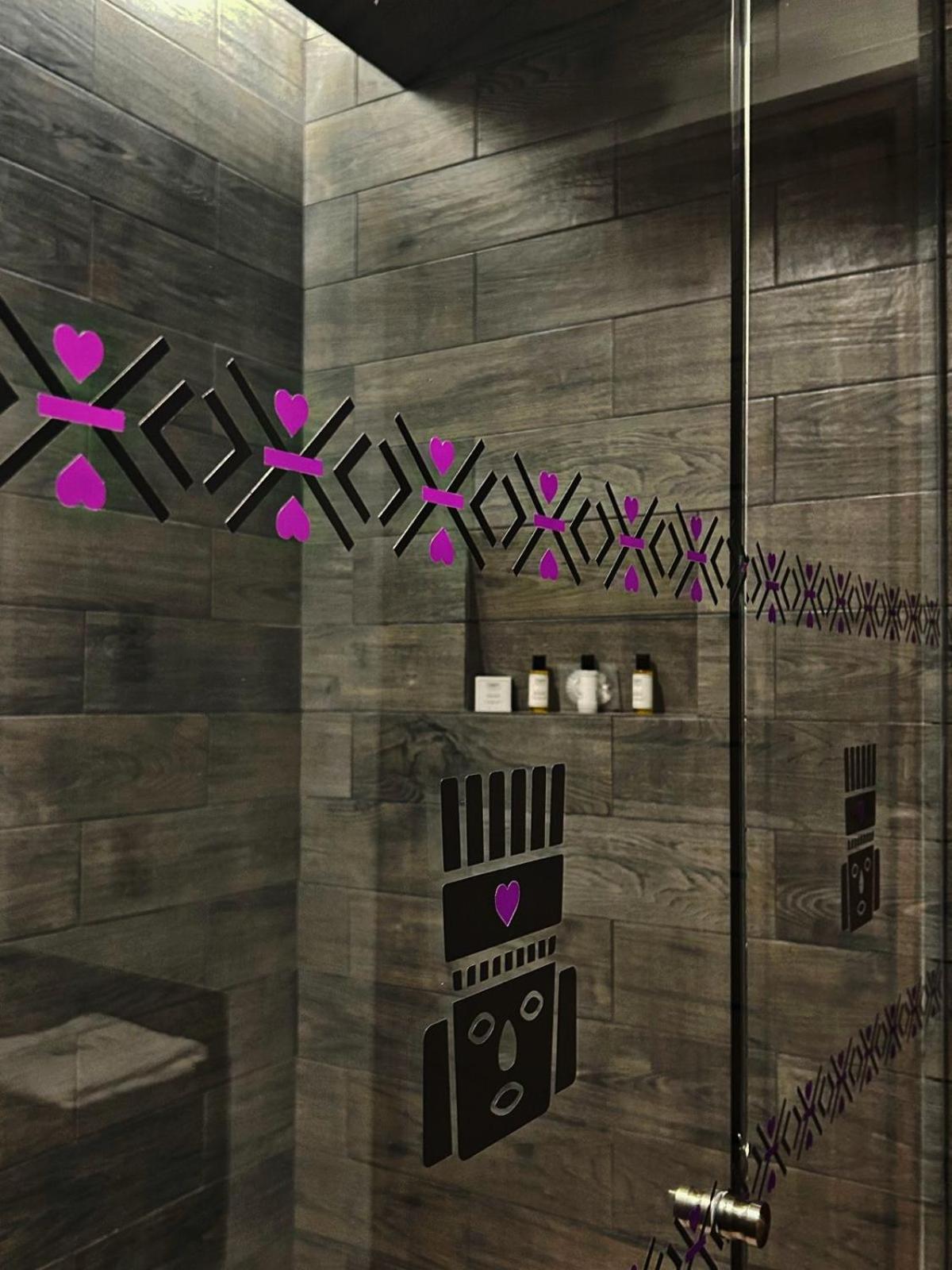 Double Or Twin Room With Private Bathroom photo 3