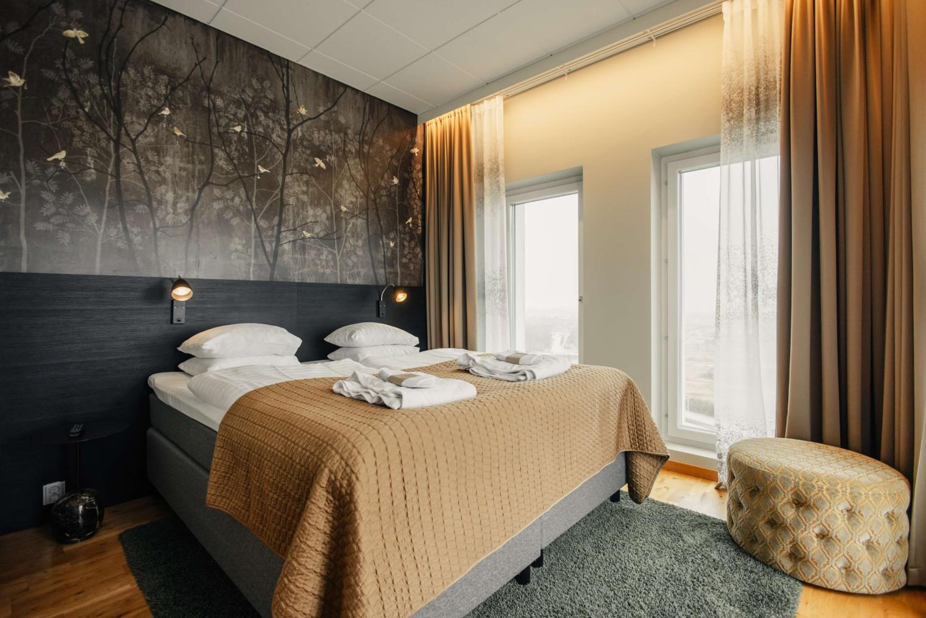 Junior King Suite