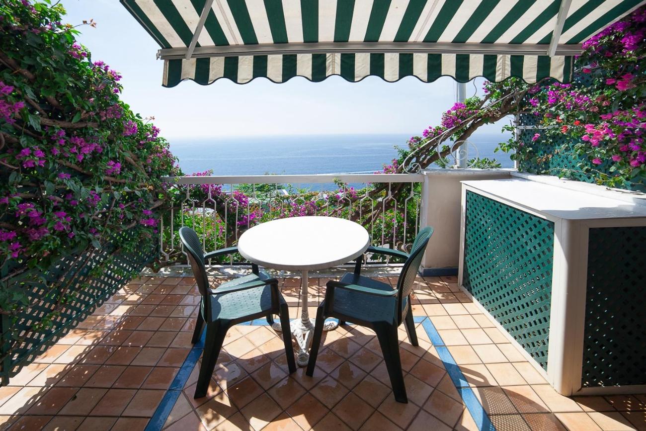Superior Double Room with Sea View - Photo 7