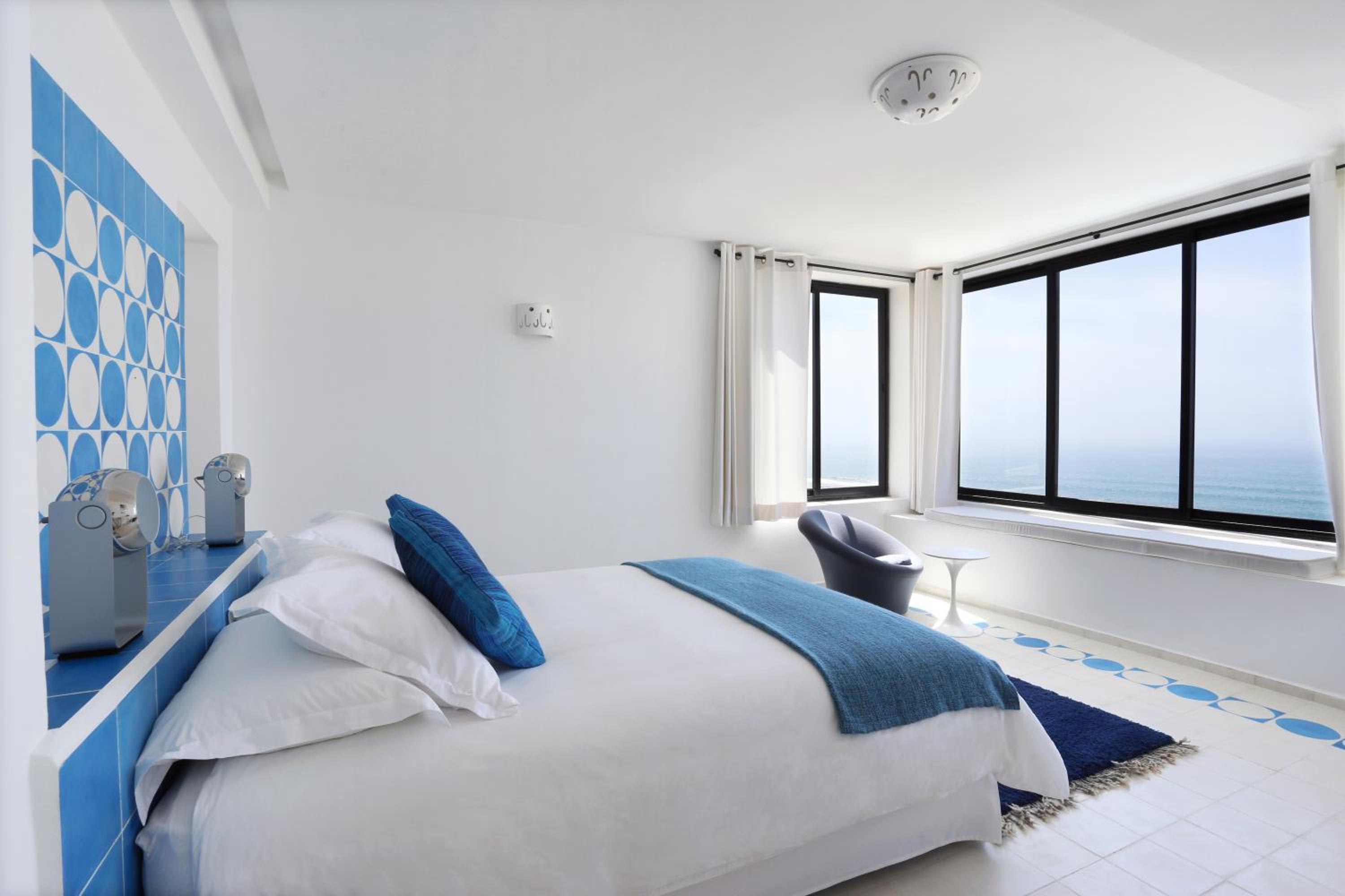 Deluxe Double Room with Panoramic Sea View - Photo 7