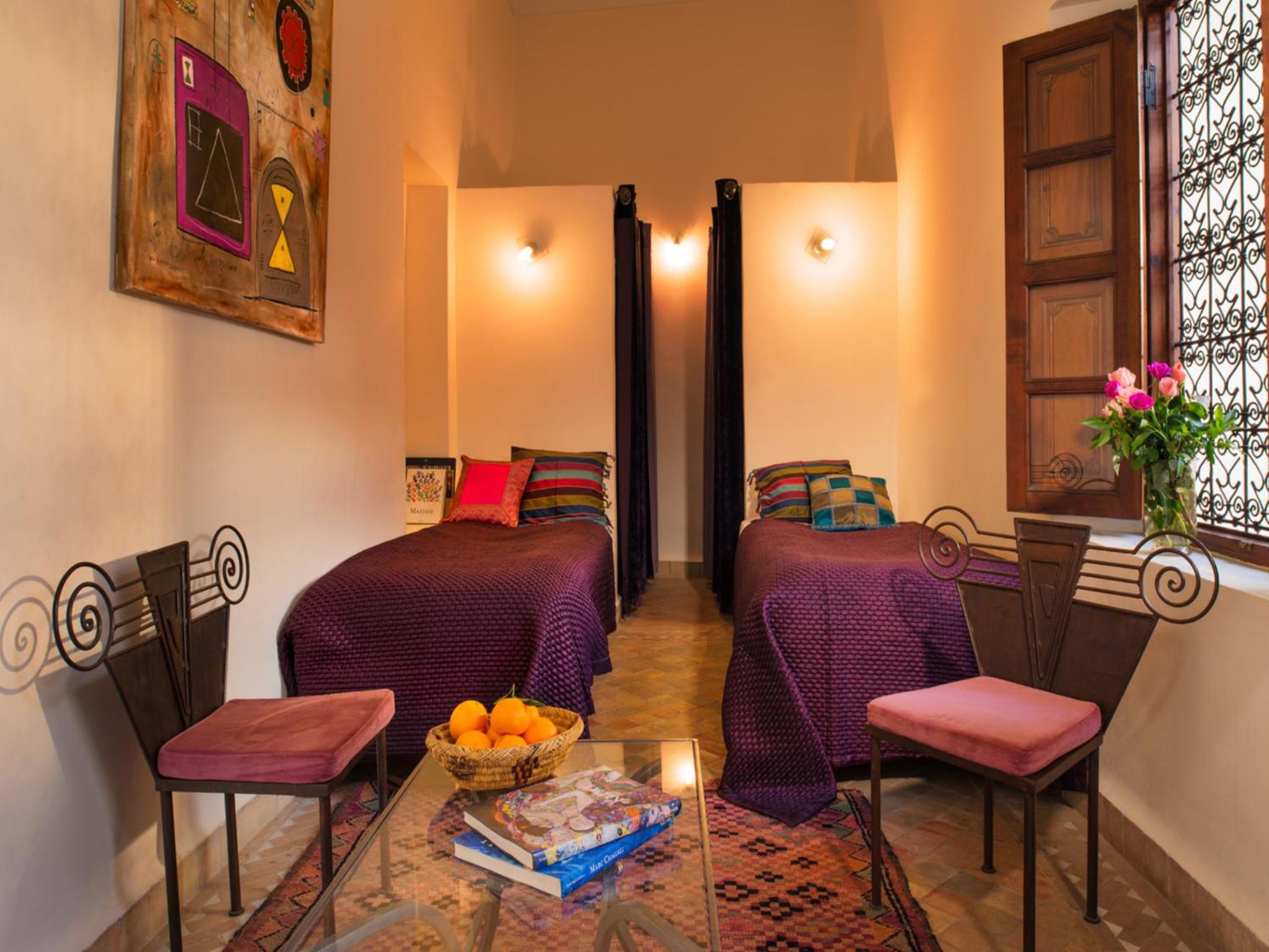 Standard Twin Room - Photo 4