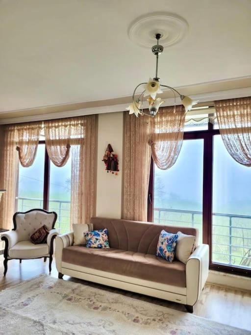 Villa photo 2