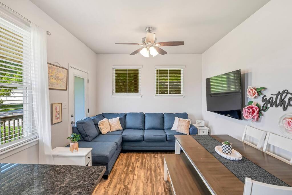 Three-Bedroom House photo 1