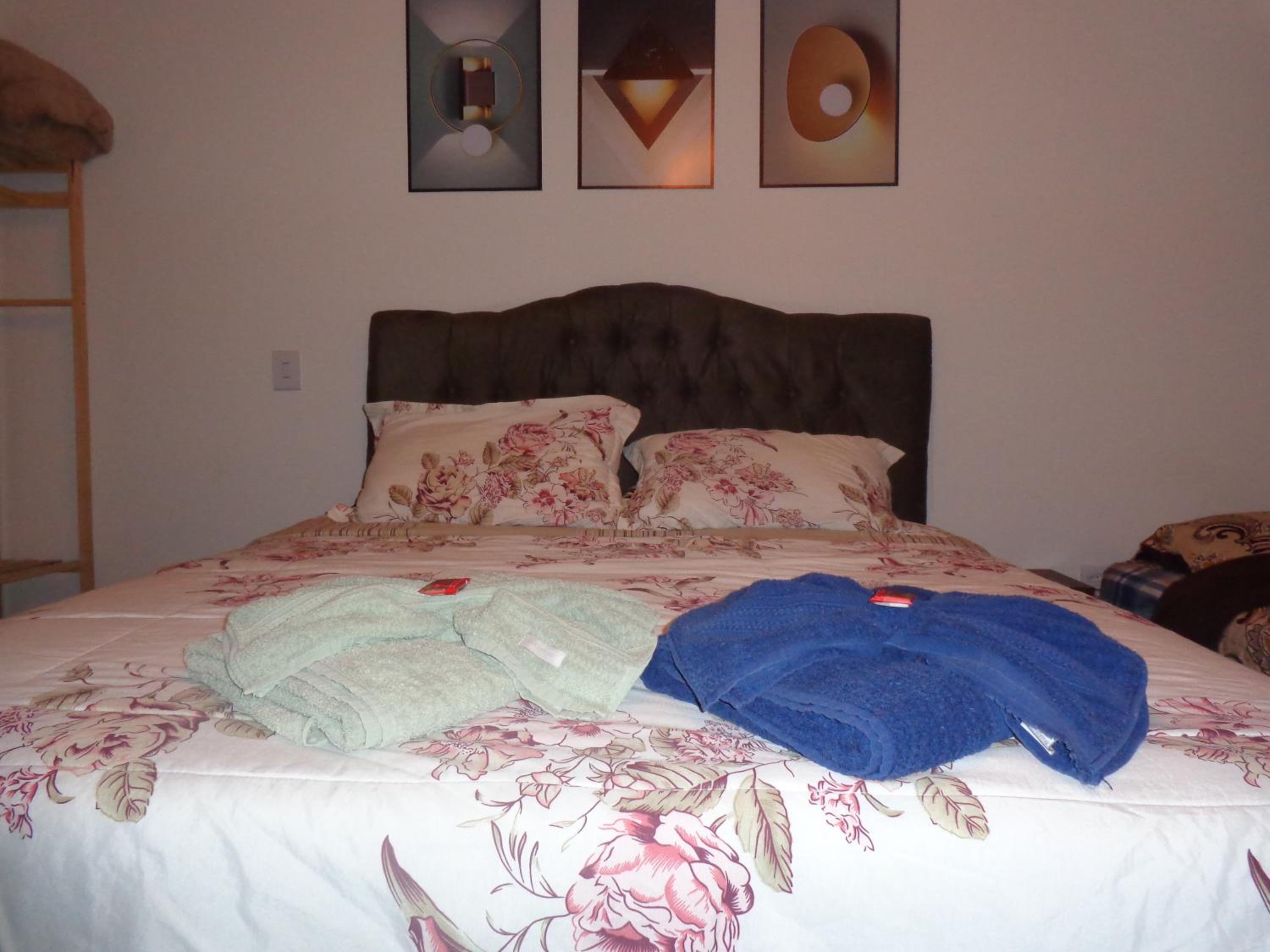 Queen Suite with Spa Bath - Photo 1