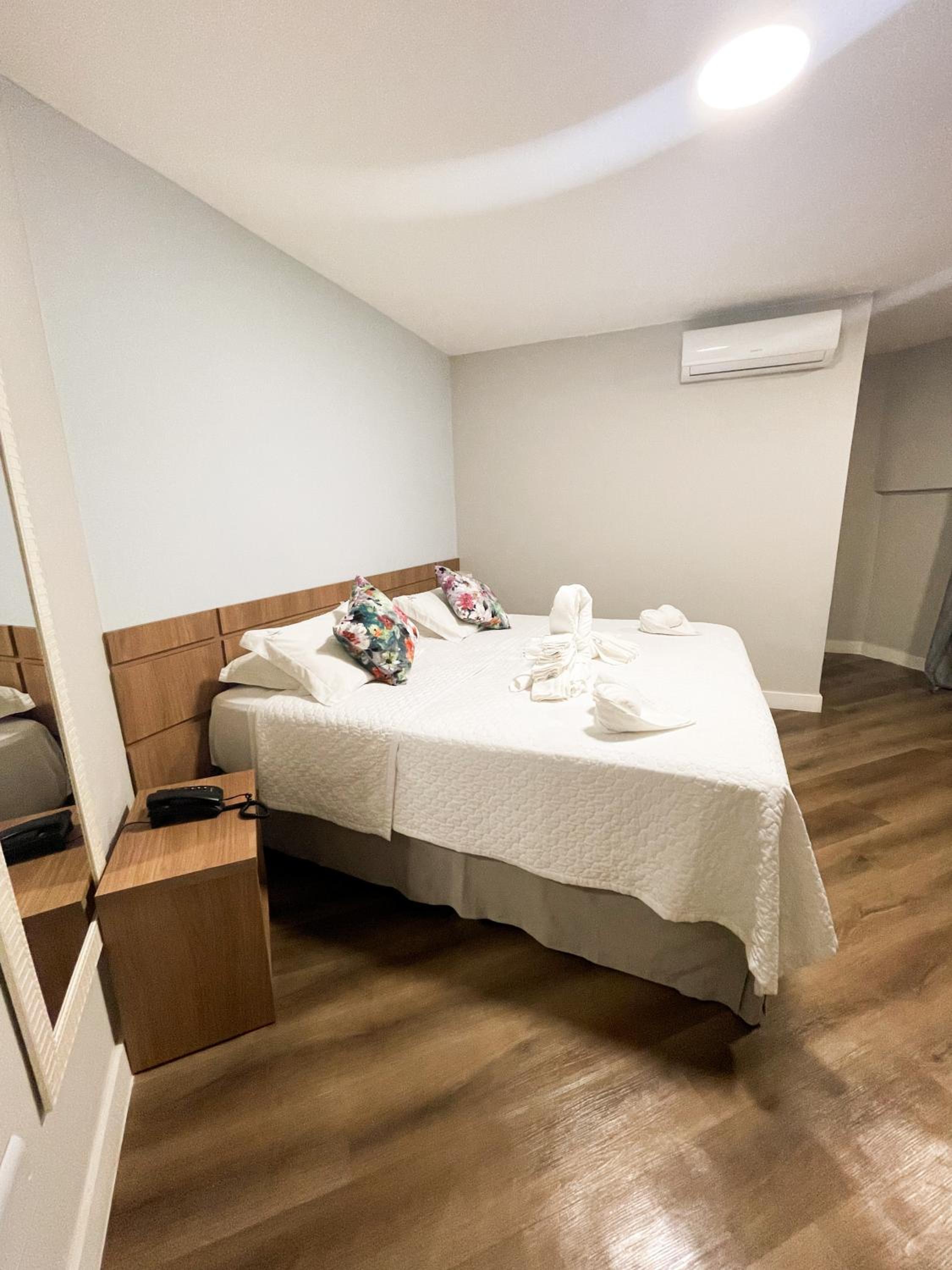 Small Double Room photo 2