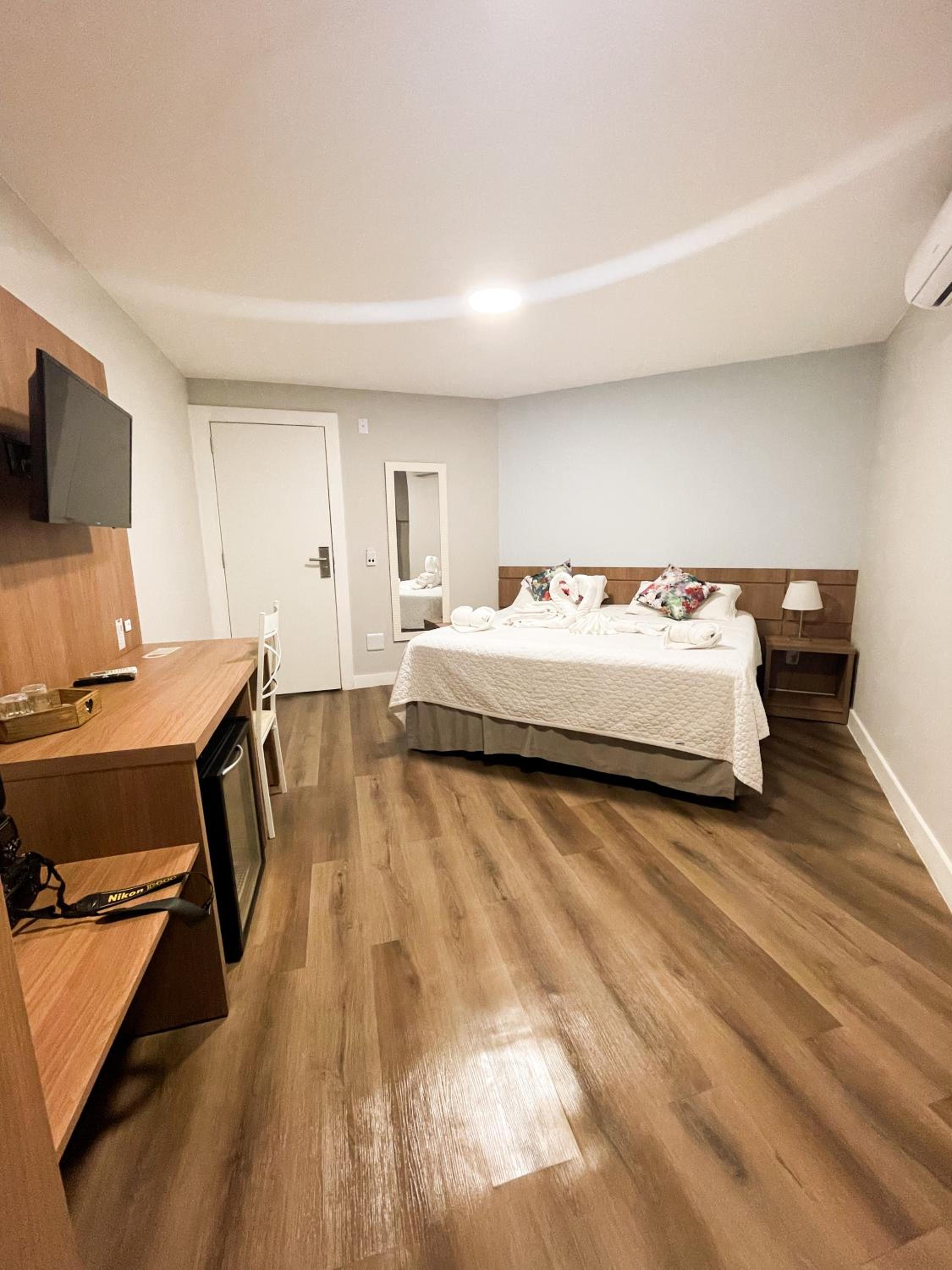 Small Double Room photo 1
