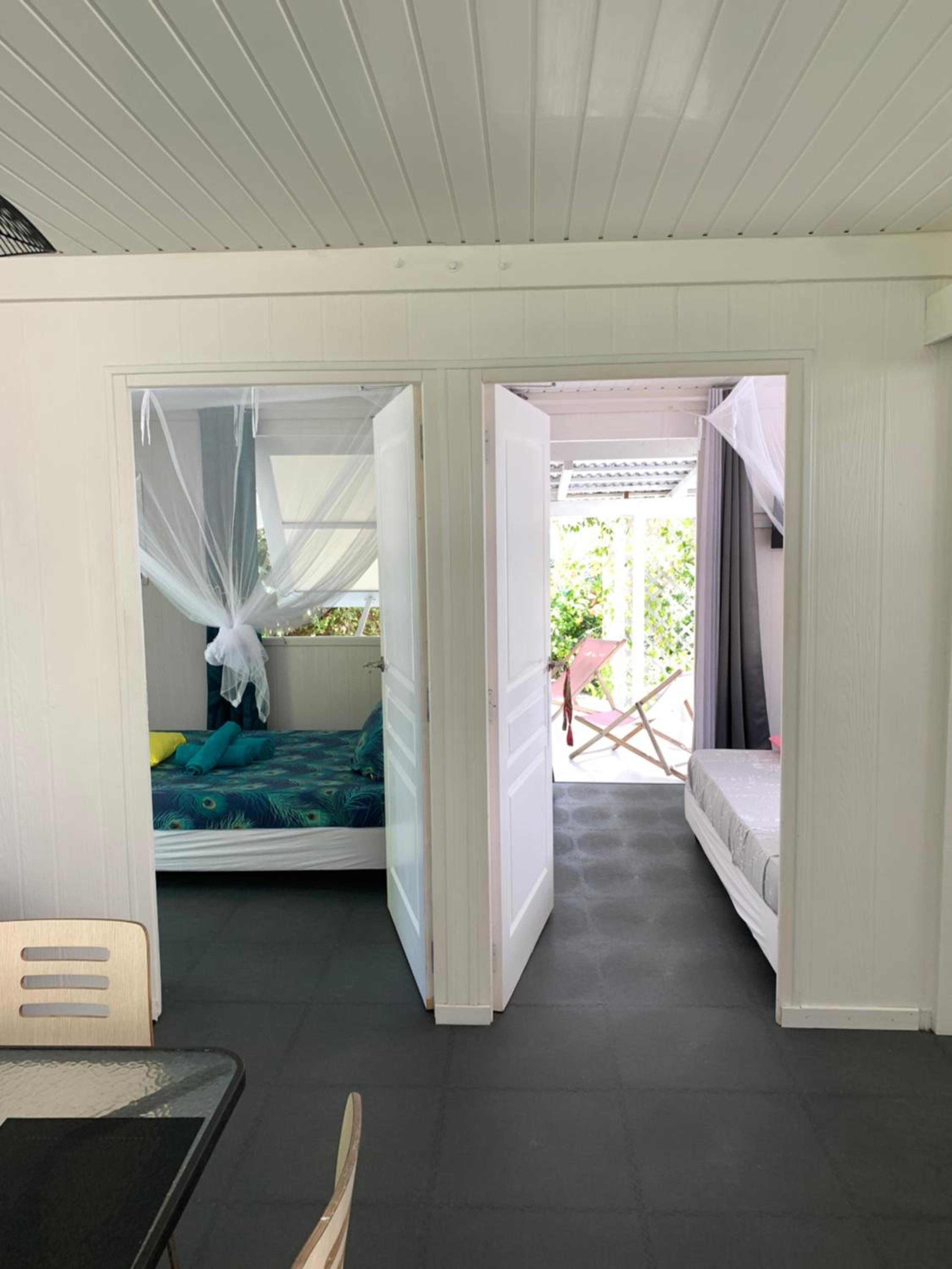 Double Room with Shared Bathroom photo 3