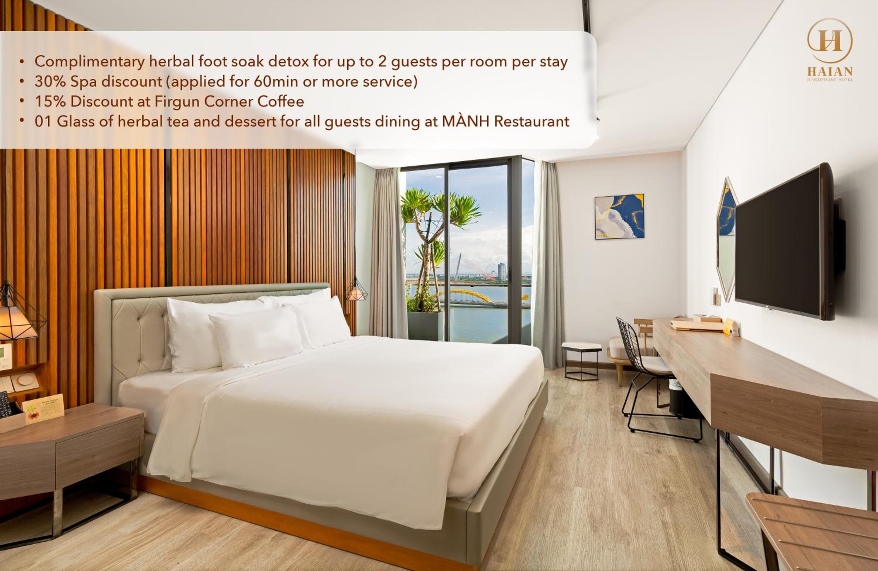 Special Offer - Deluxe Riverfront With Balcony - Photo 12