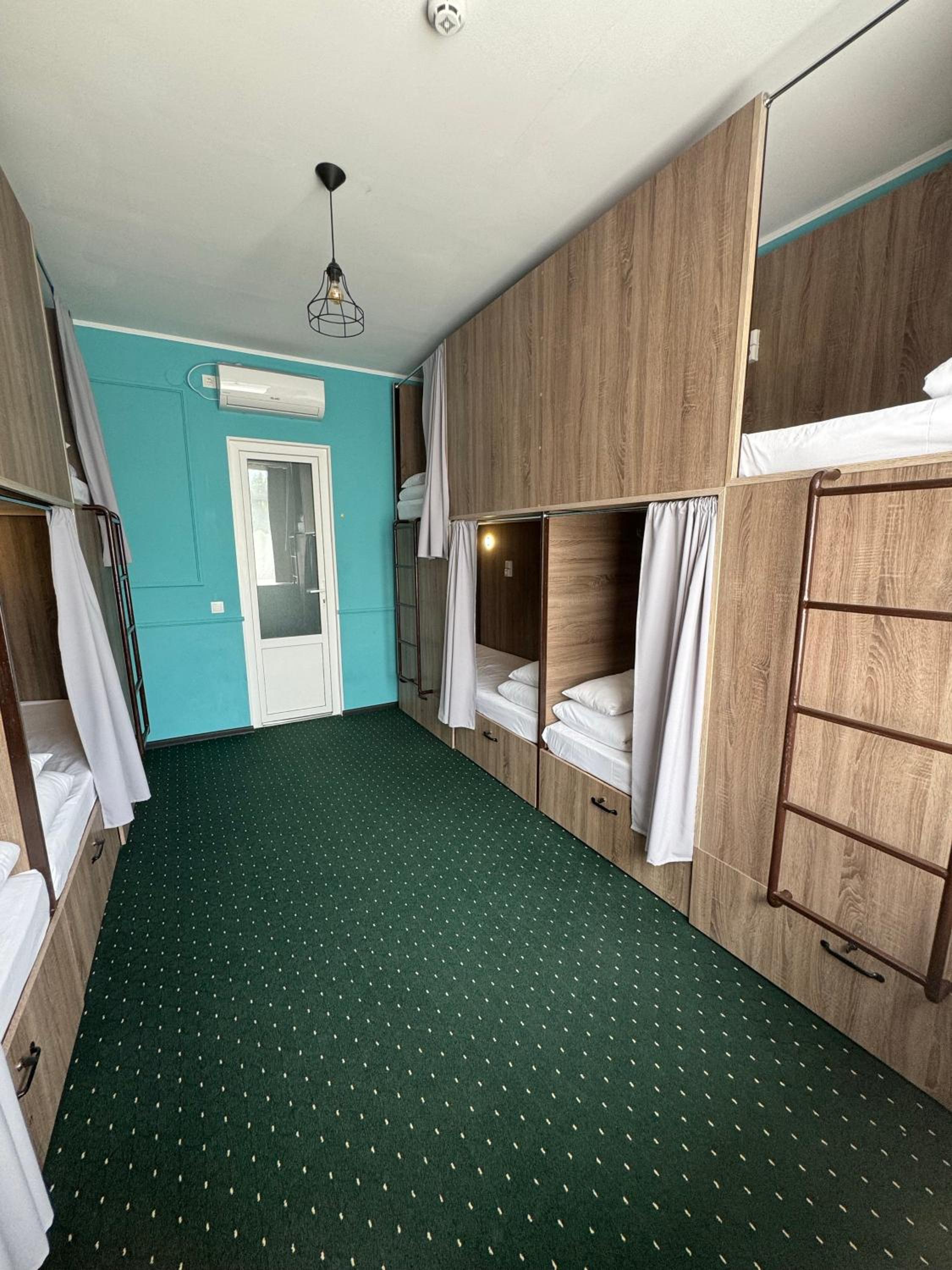 Bunk Bed in Mixed Dormitory Room photo 3