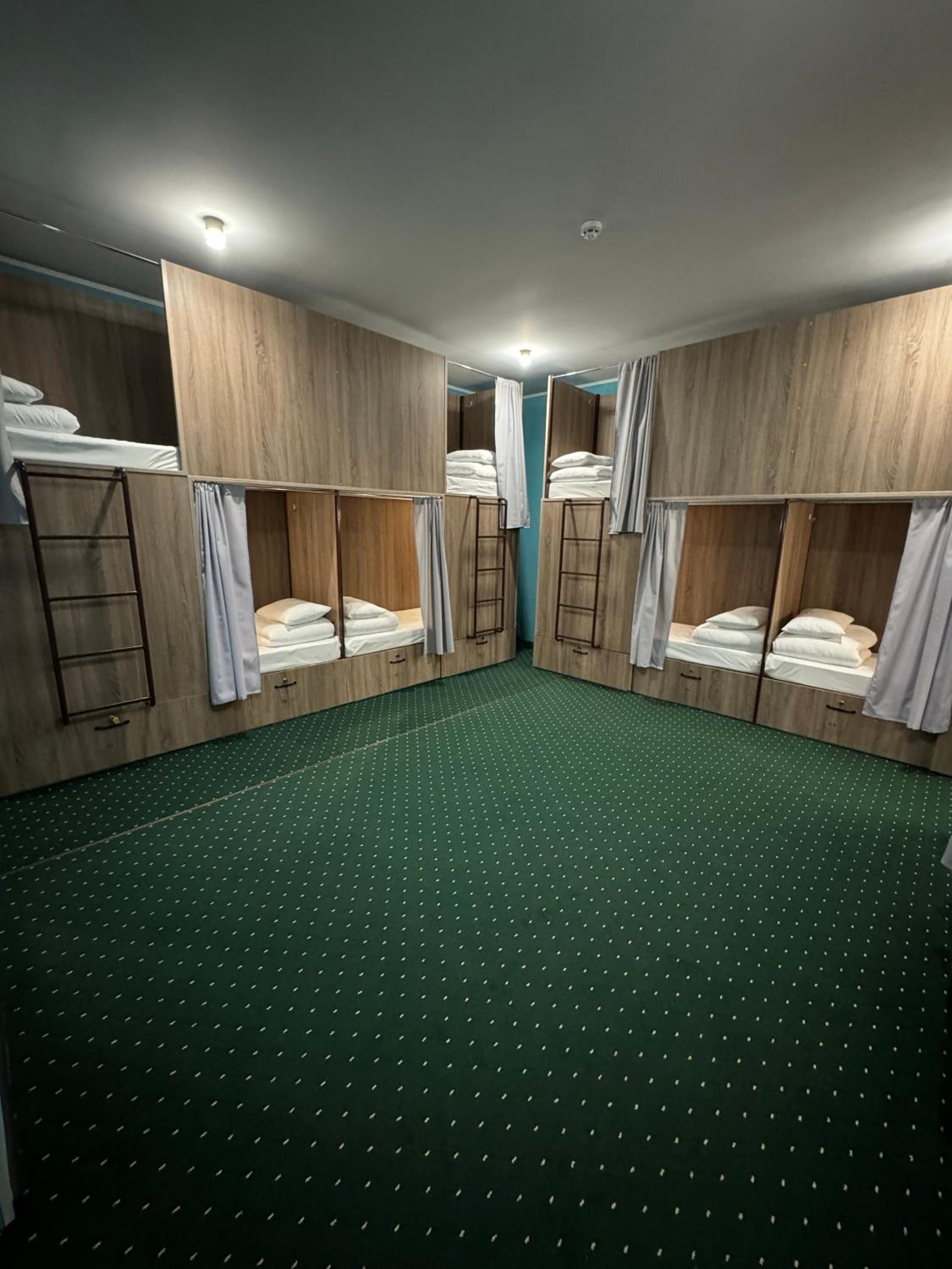 Bunk Bed in Mixed Dormitory Room photo 2