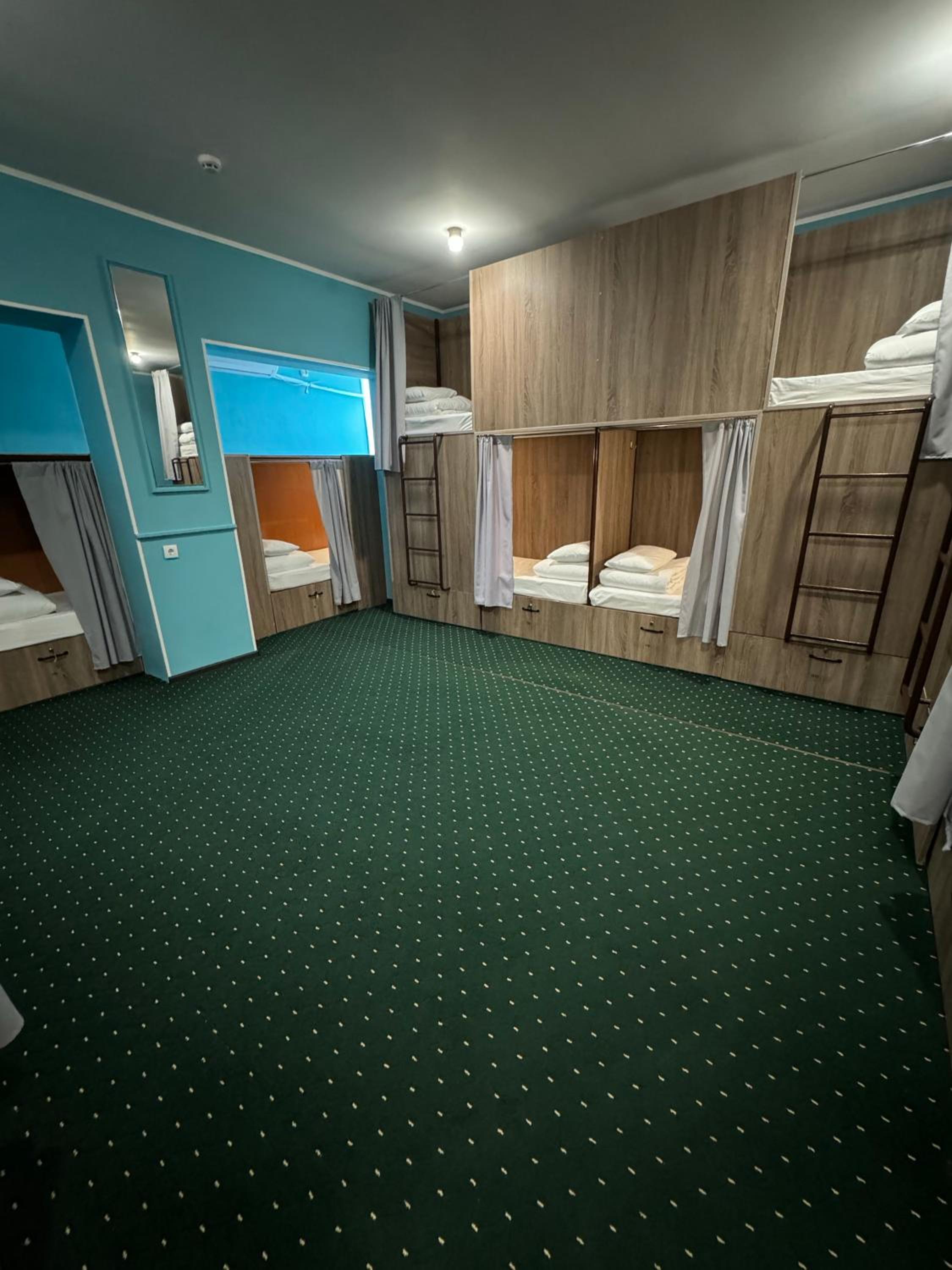Bunk Bed in Mixed Dormitory Room photo 3
