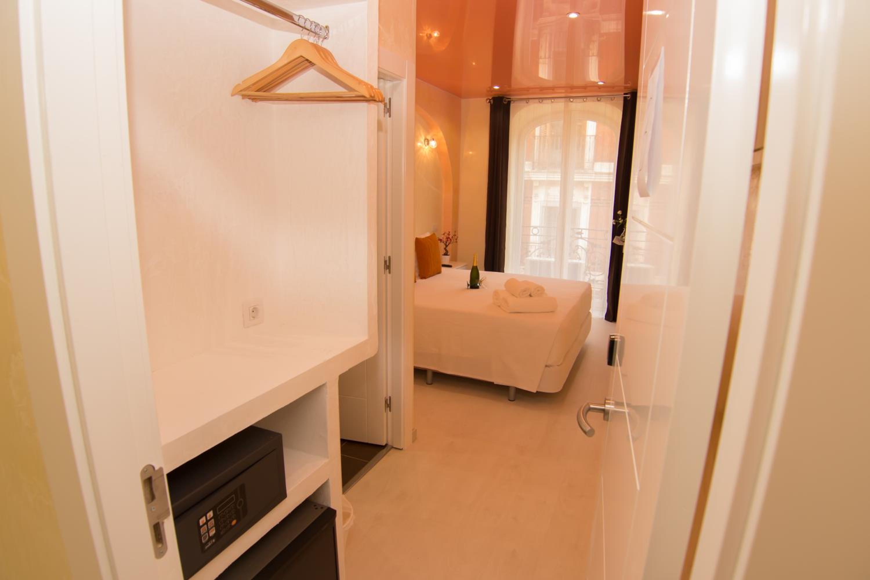 Habitación Doble Estándar con Vista a la Ciudad