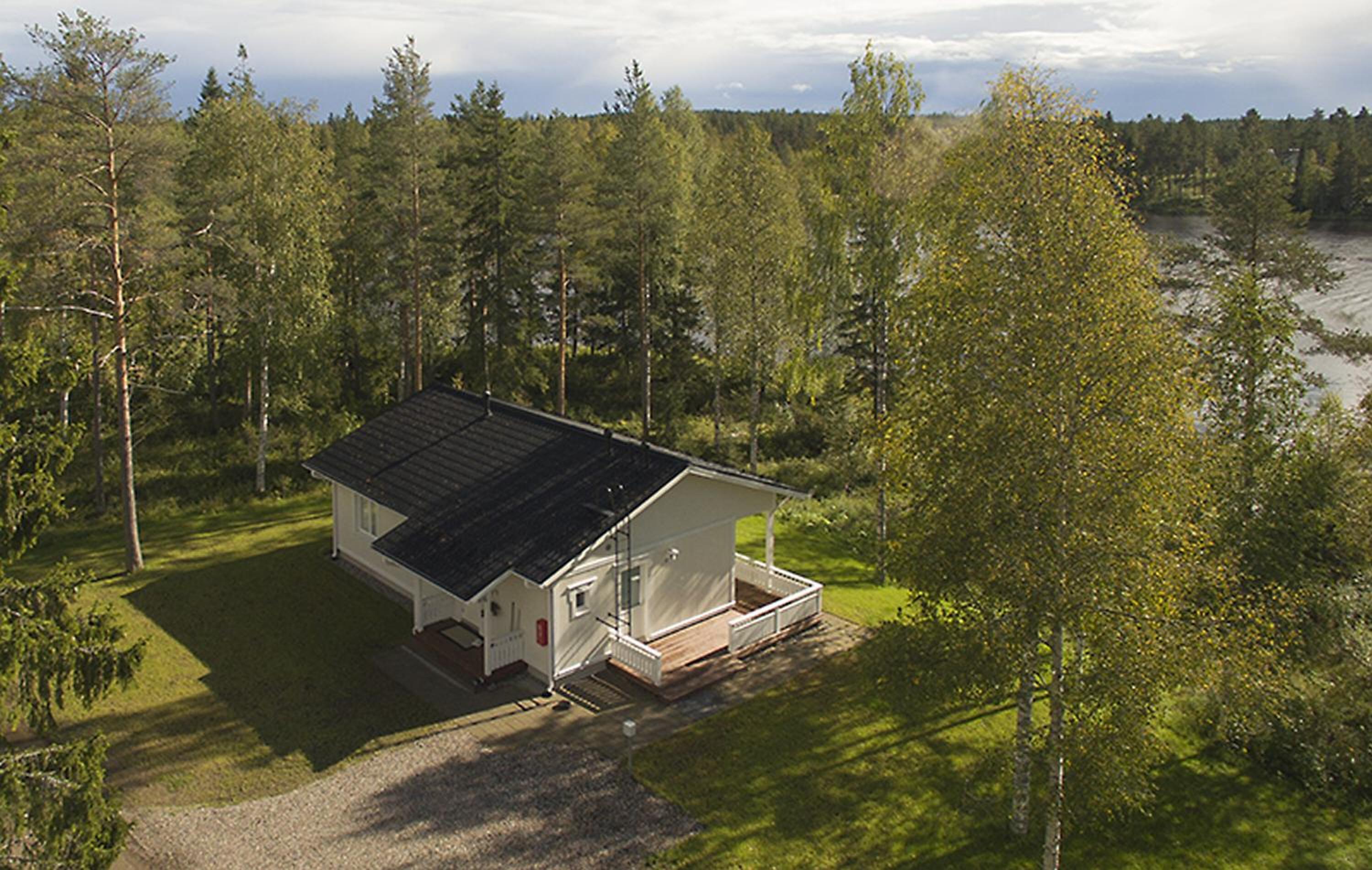 Two-Bedroom Cottage with Sauna photo 2
