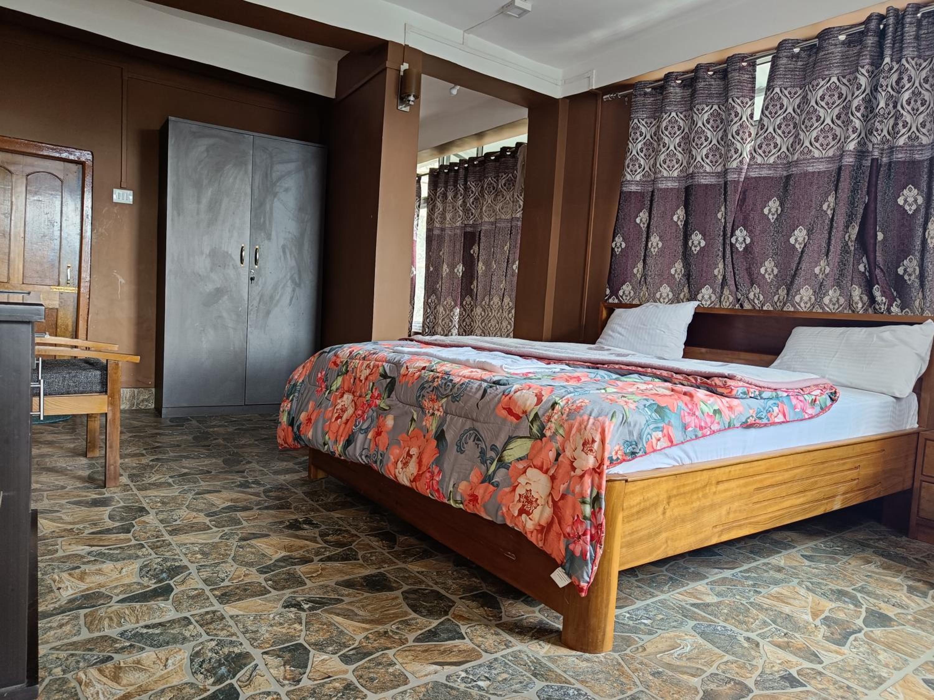 Triple Room With Balcony
