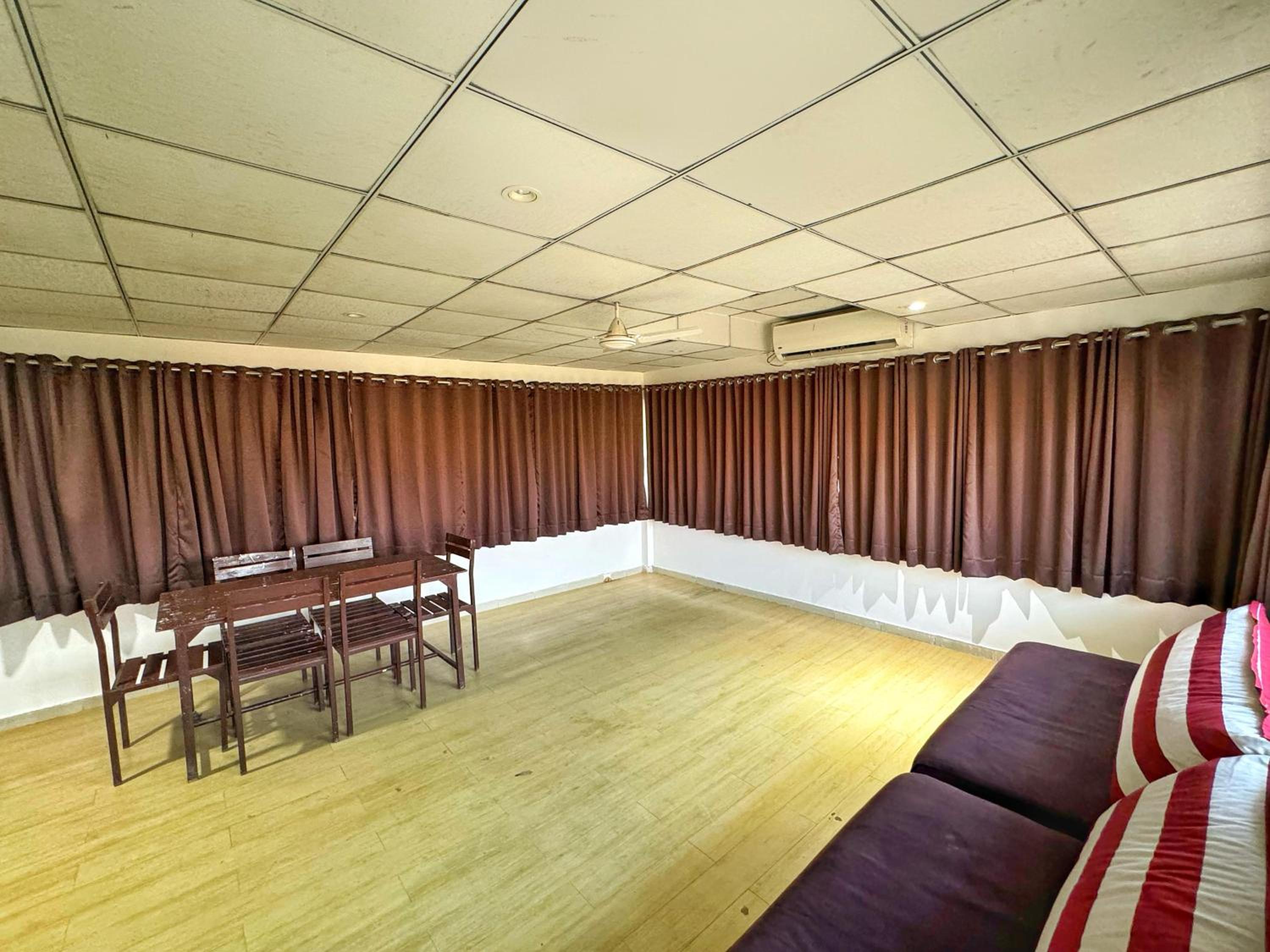 Three-Bedroom Villa photo 1