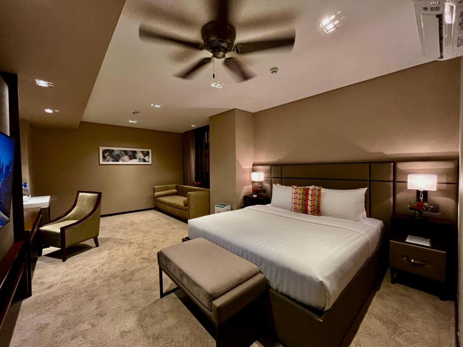 Executive Suite