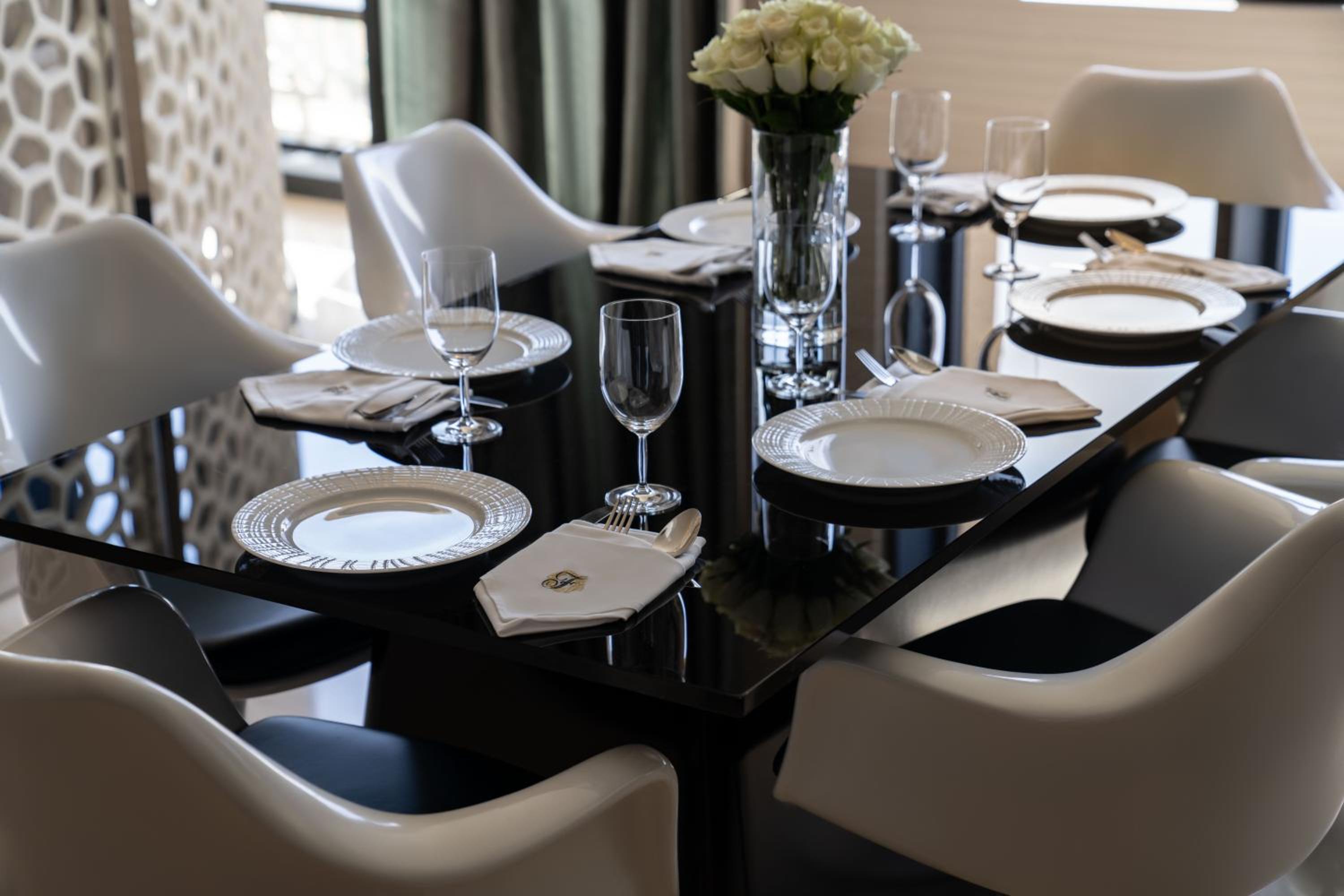 Fairmont Two Bedroom - Nonsmoking