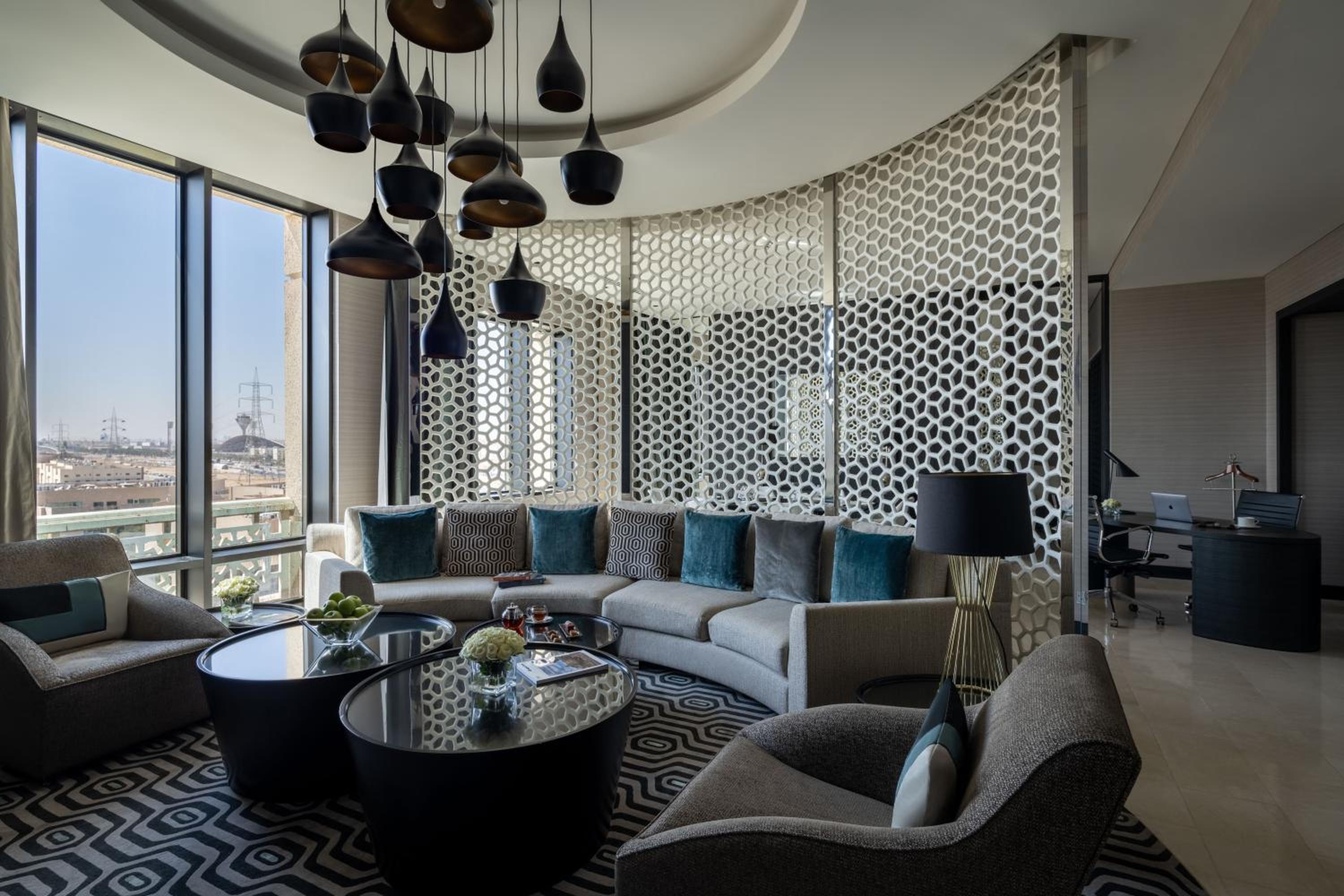 Fairmont Two Bedroom - Nonsmoking thumbnail 6