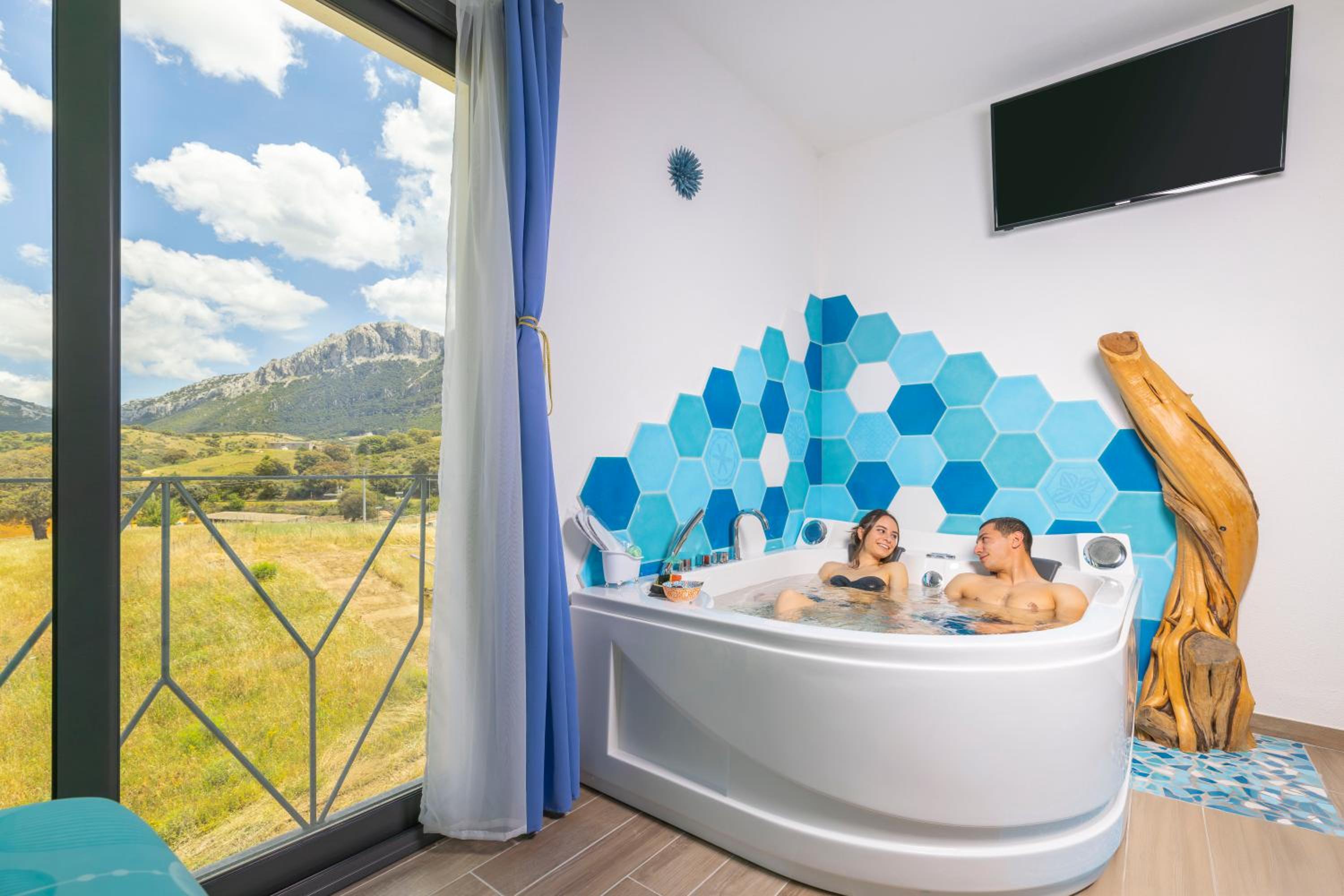 King Room With Spa Bath photo 2