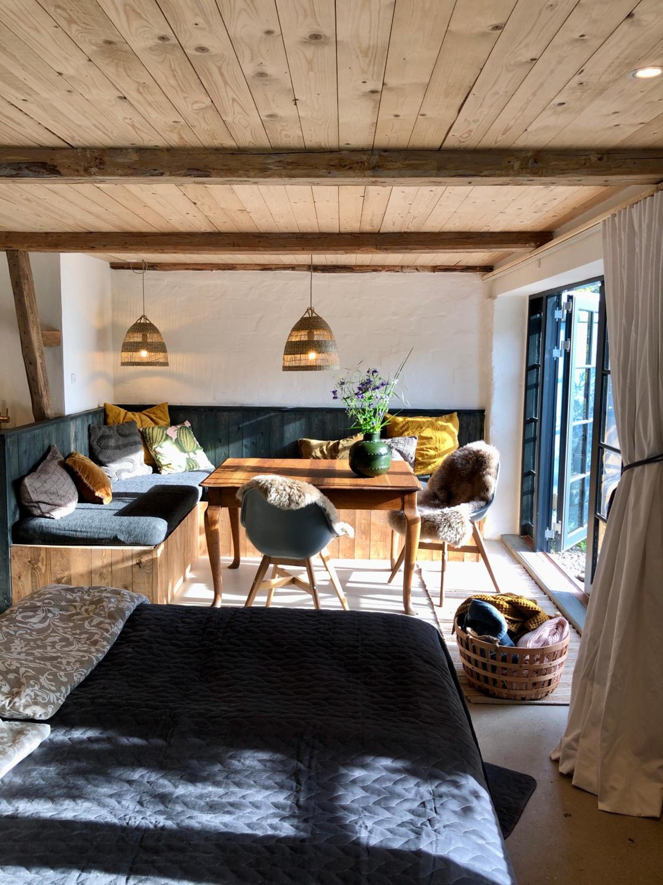 Studio with Garden View