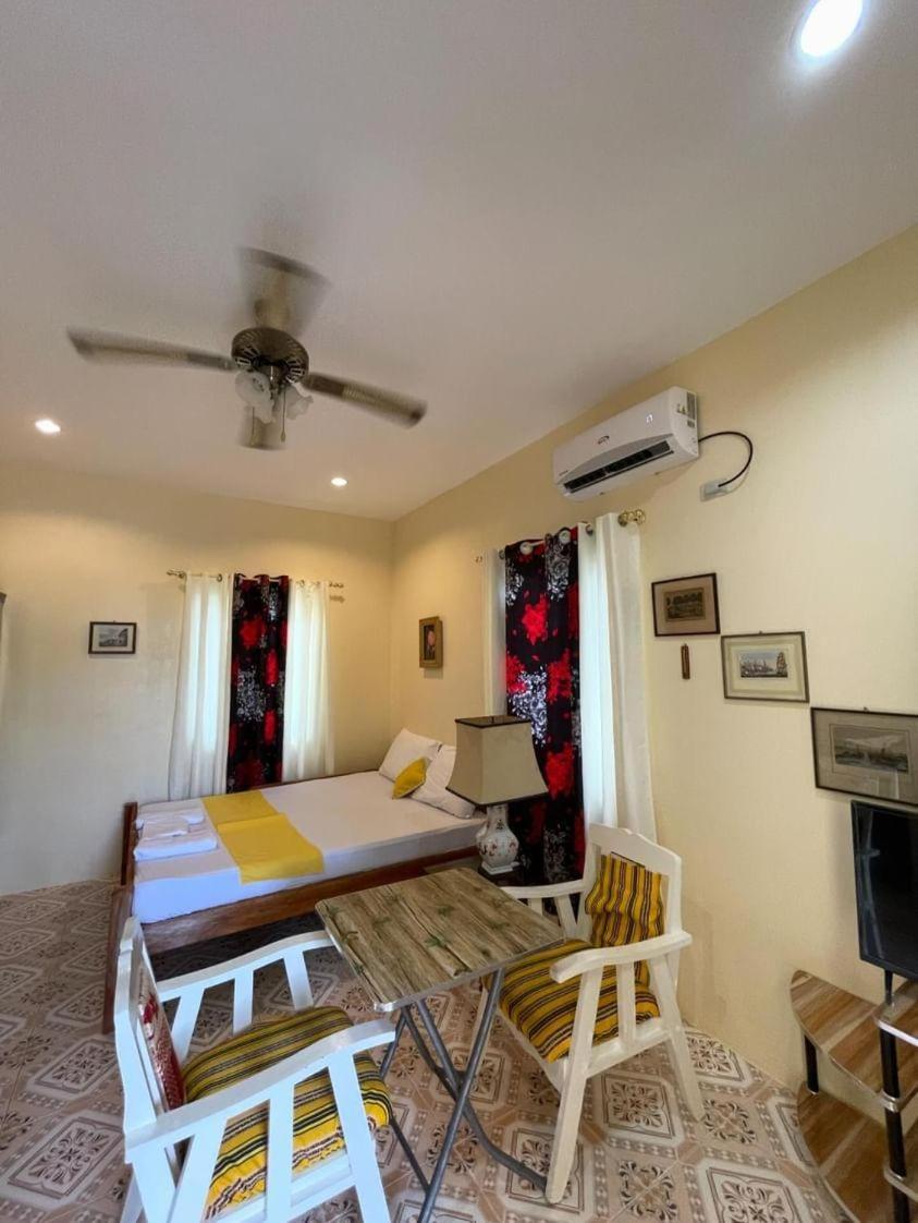 Studio with Sea View photo 1