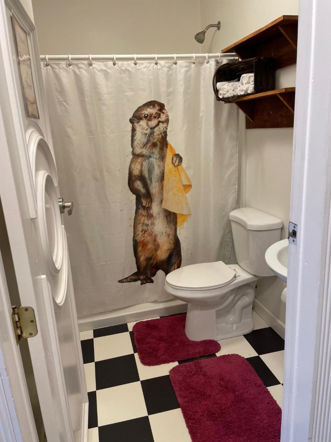 Cottage (4 Adults) with Shared Bathroom photo 2