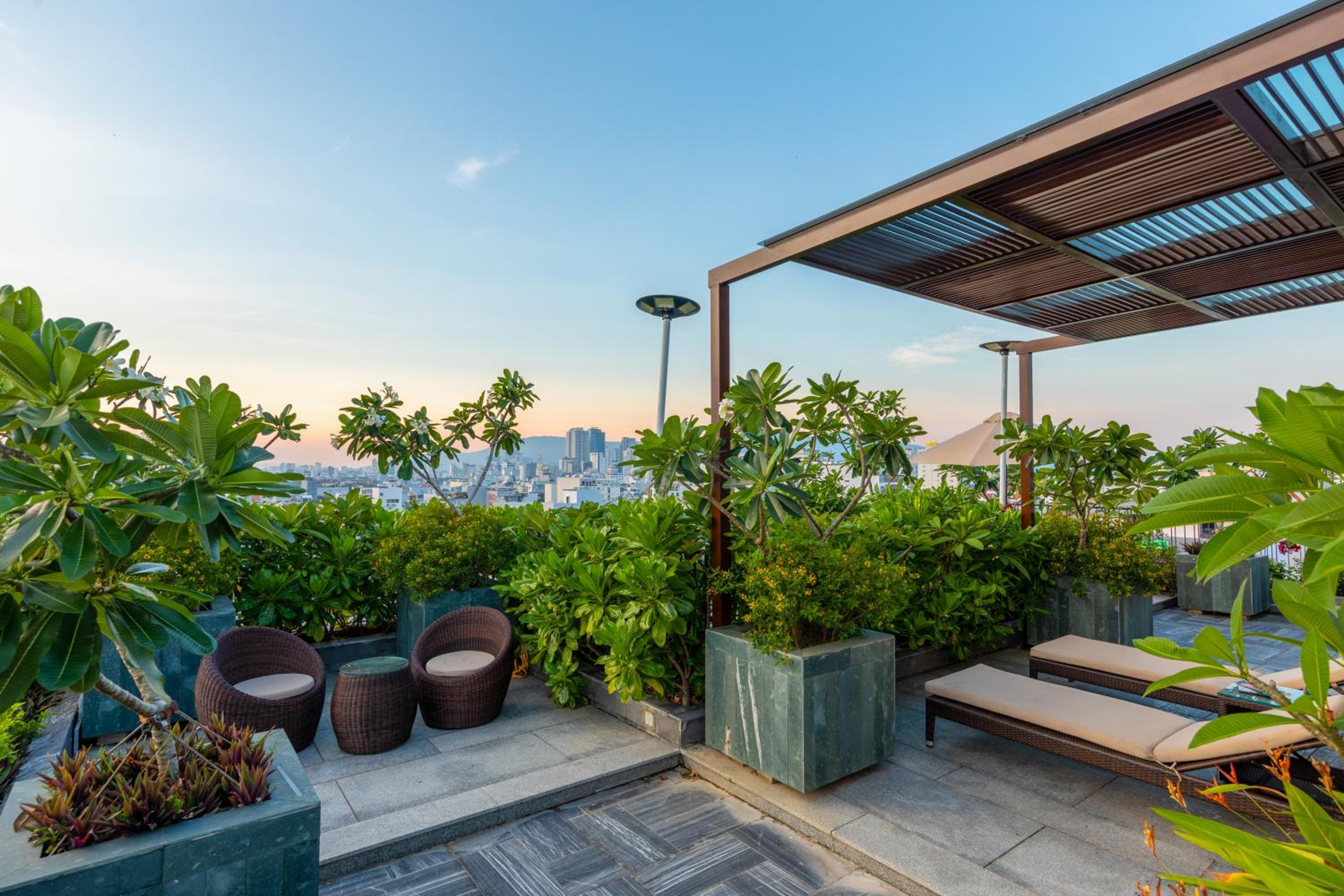 Penthouse Apartment - Photo 17
