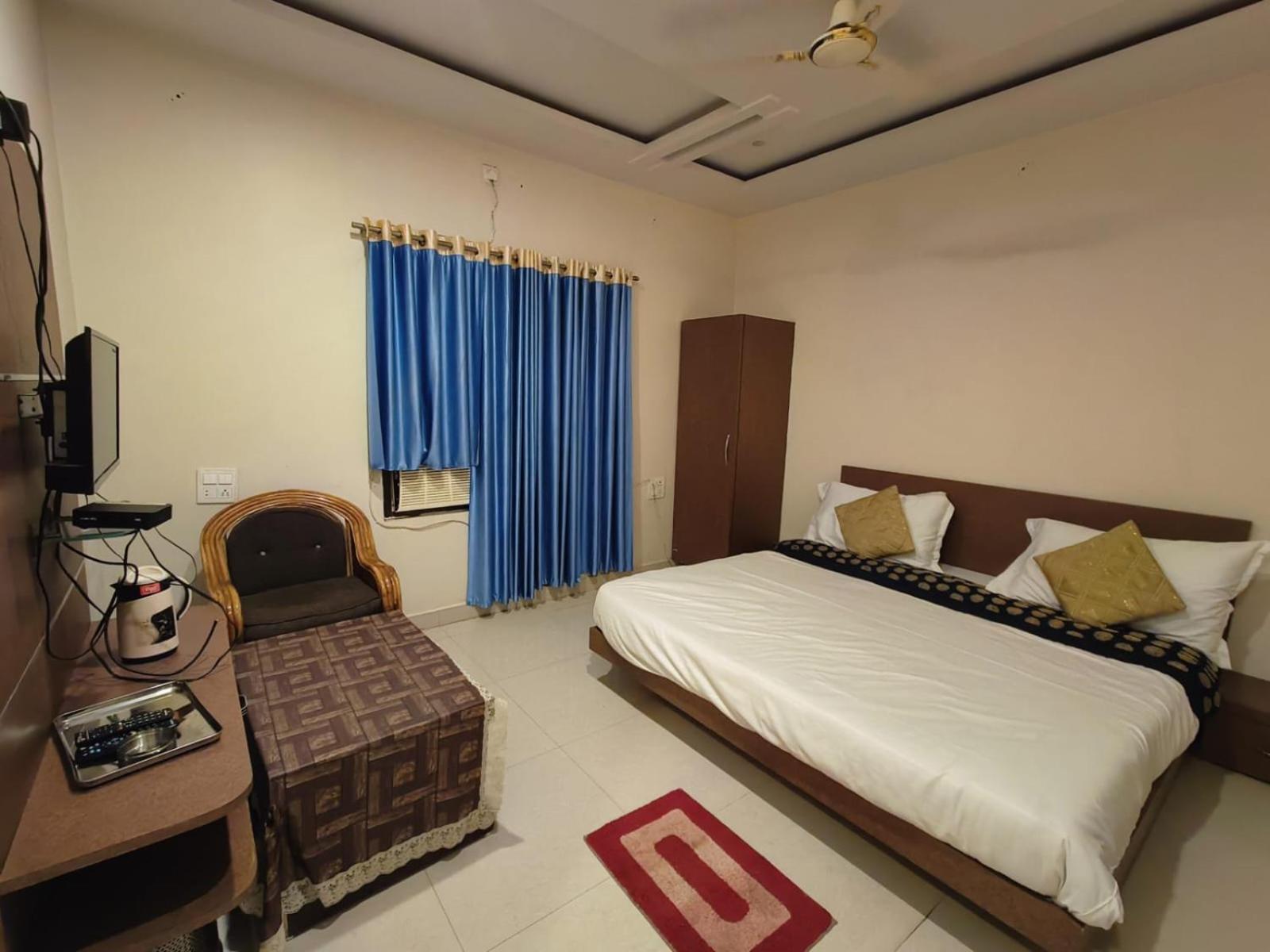 Superior Double Or Twin Room photo 2