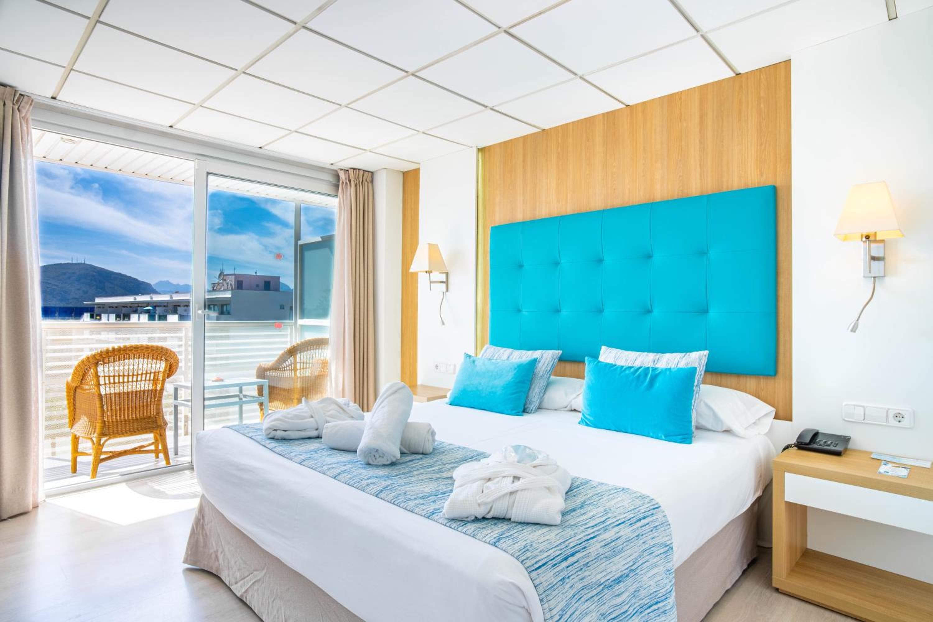 Suite Junior con Vista a la Montaña