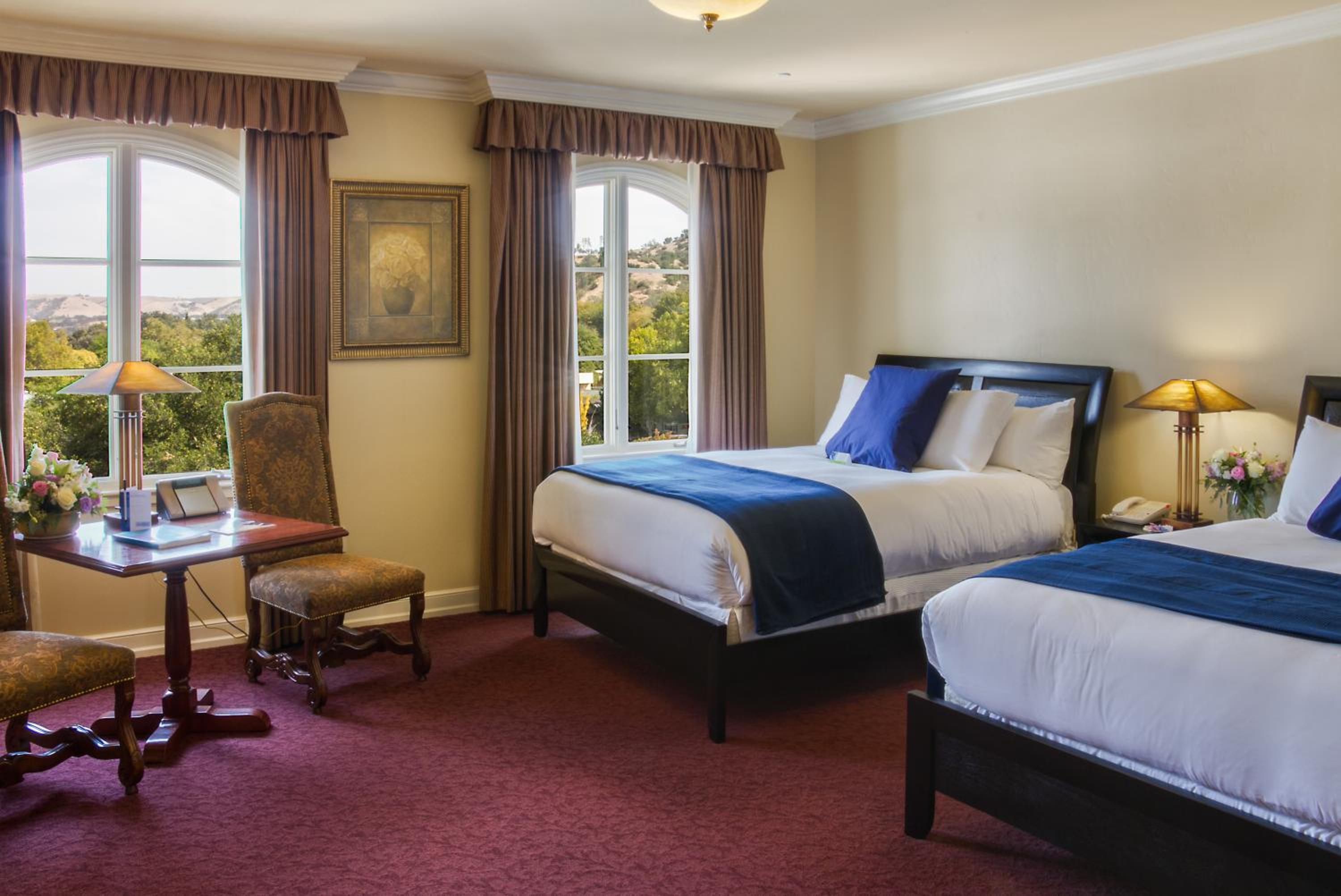 Deluxe Queen Room with Two Queen Beds