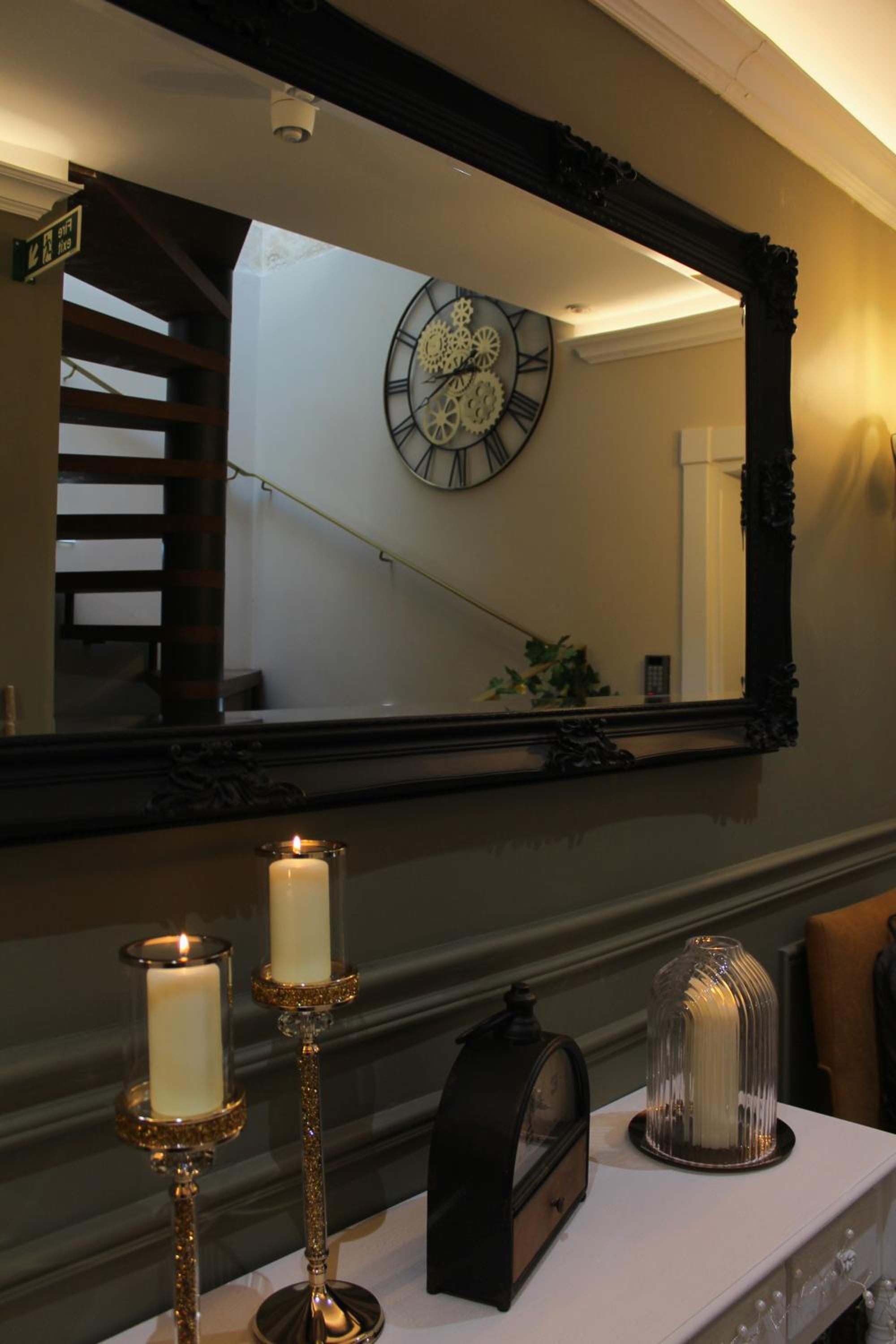 King Room with Balcony photo 2