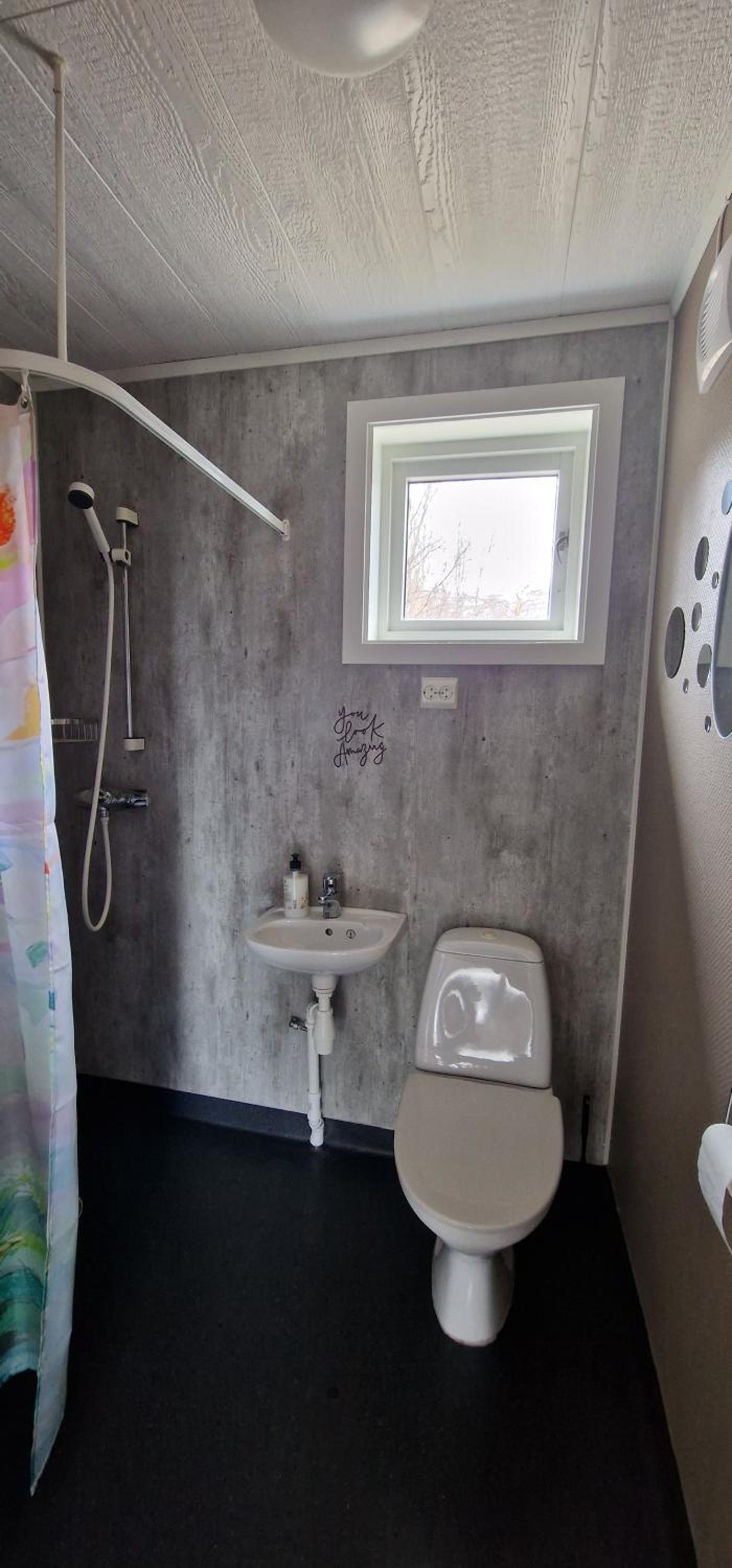 Cottage photo 1