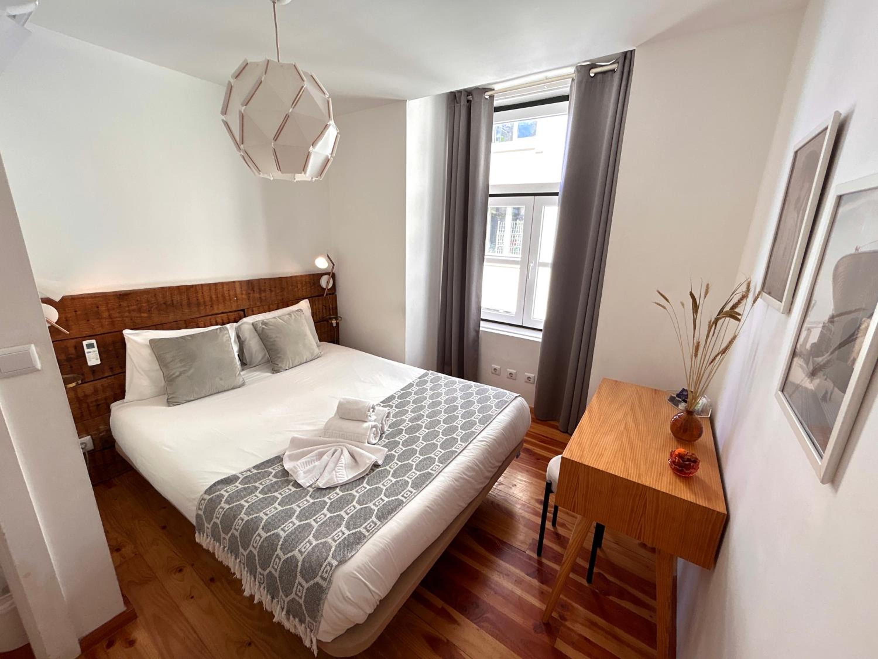 Double Room with Private Bathroom - 3rd floor photo 3