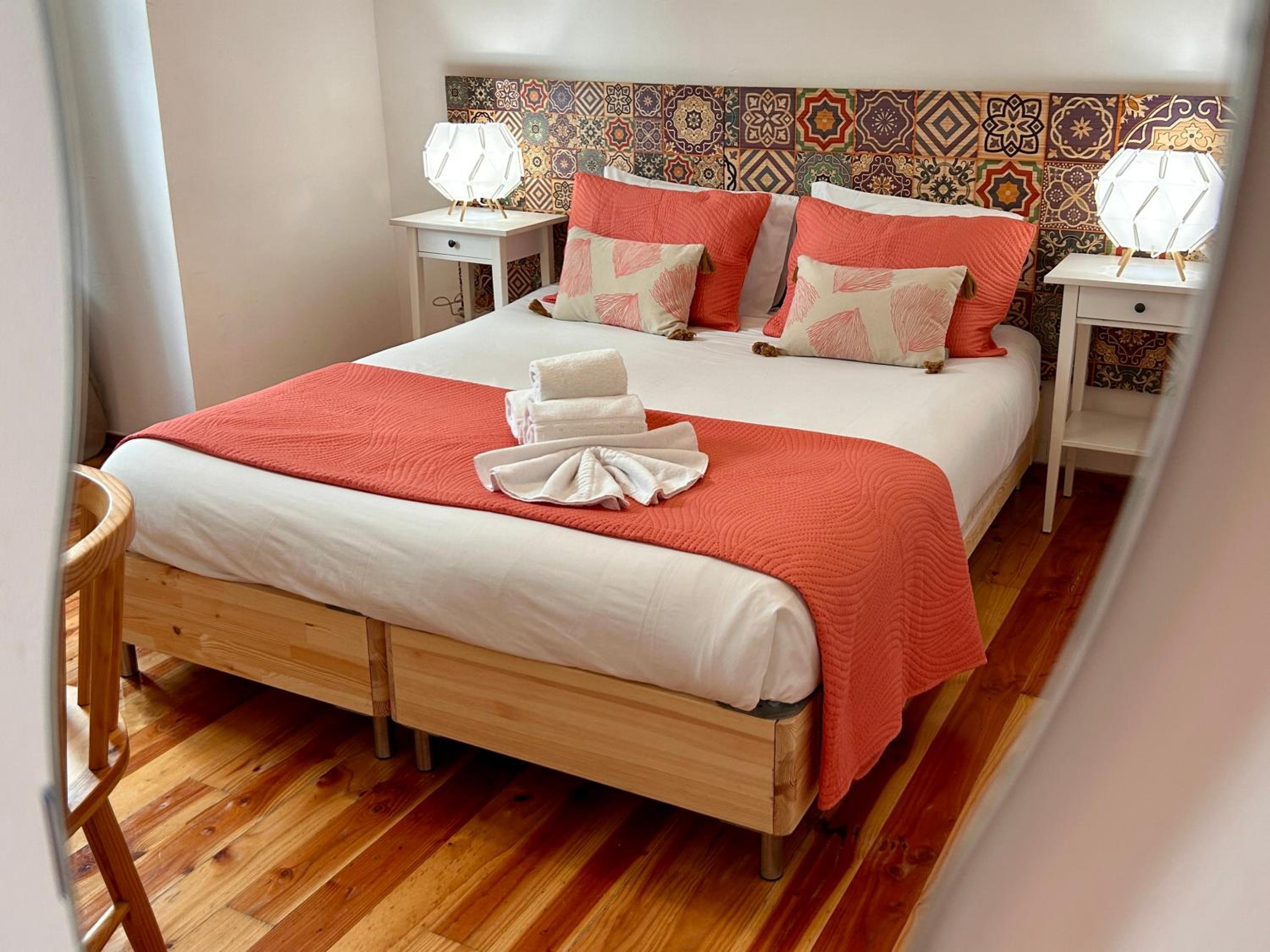 Superior Double Room with Private Bathroom - 3rd floor - Photo 10