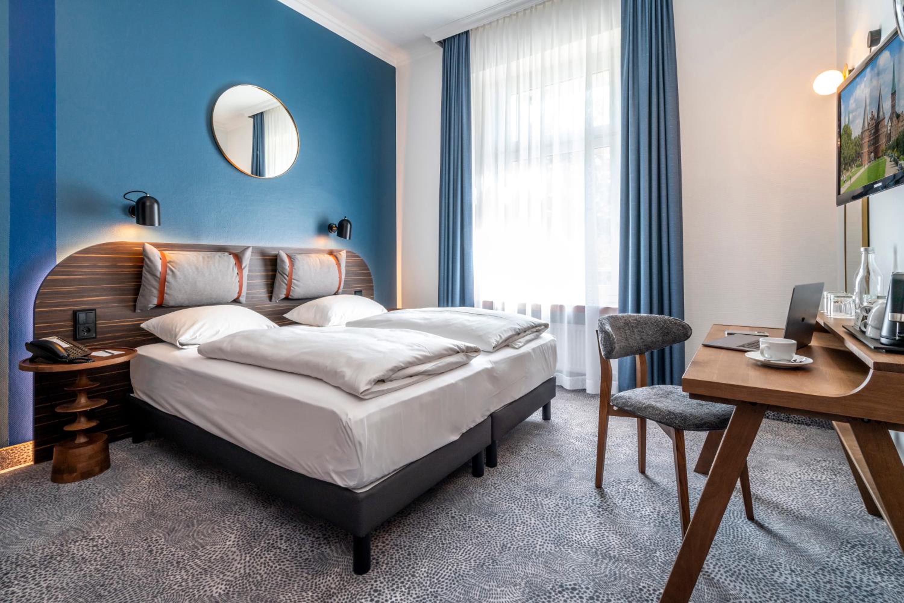 Standard Double Room - Photo 1