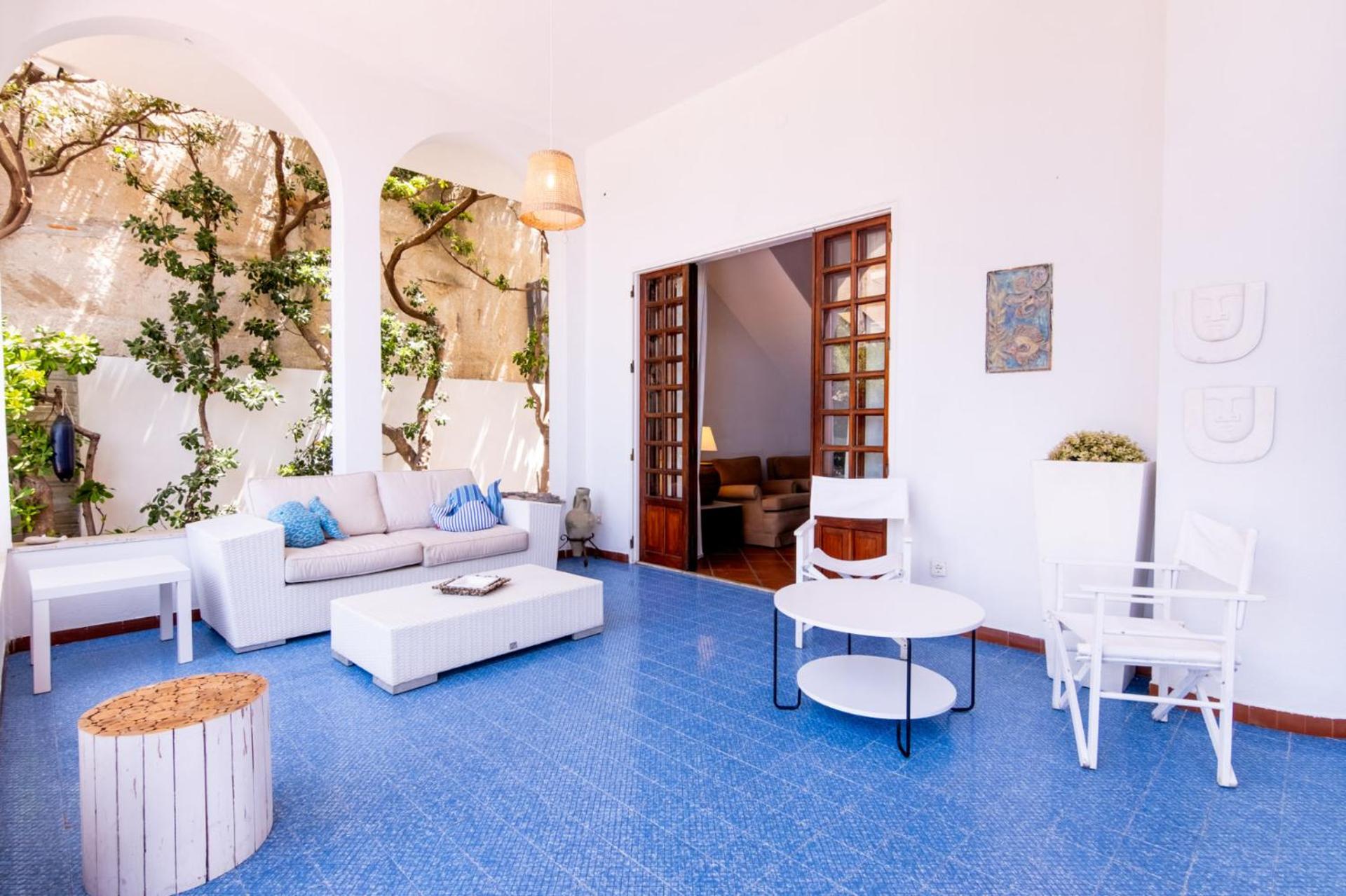 Villa - Beach Front photo 2
