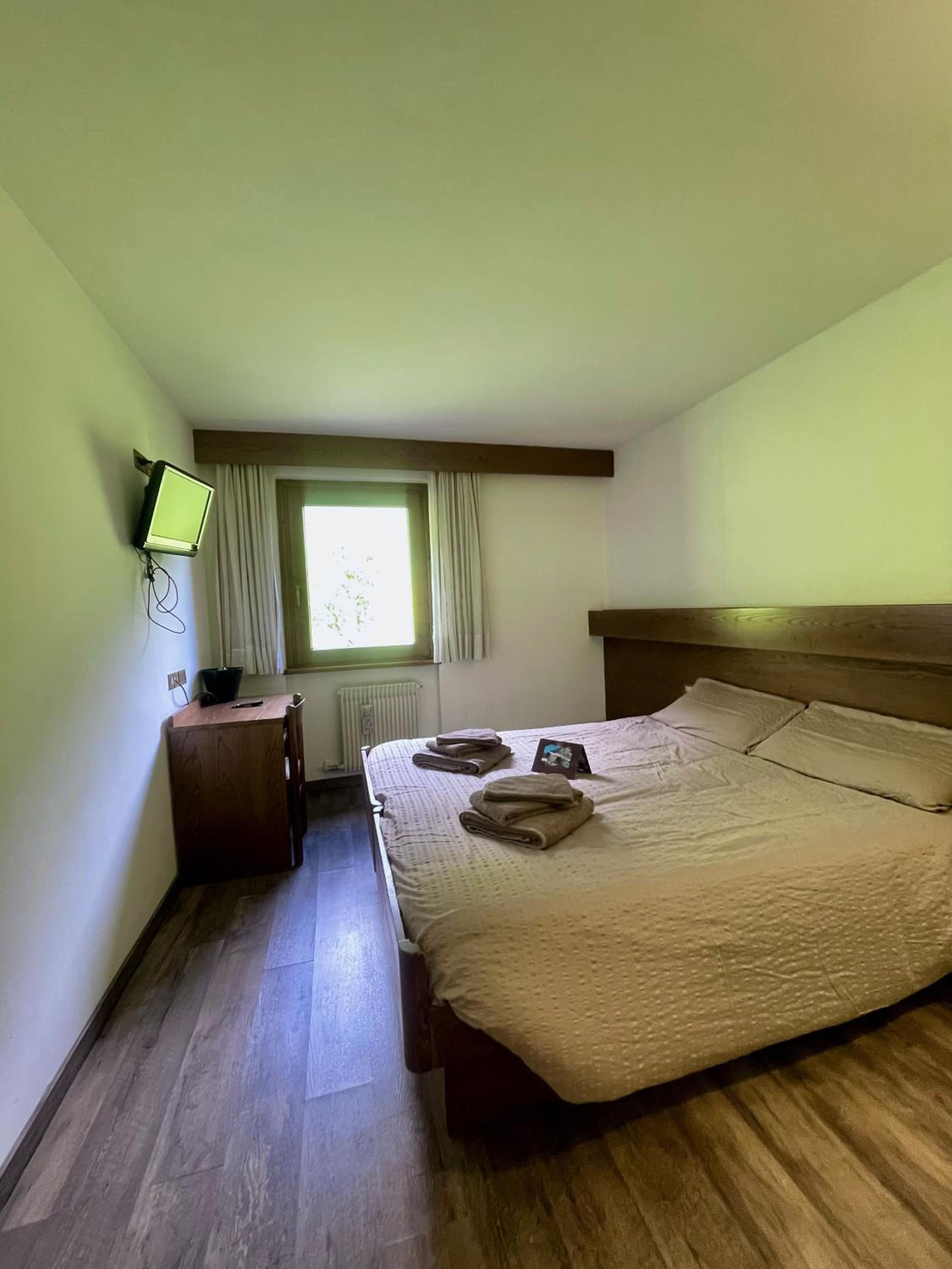 Double Room - Photo 4